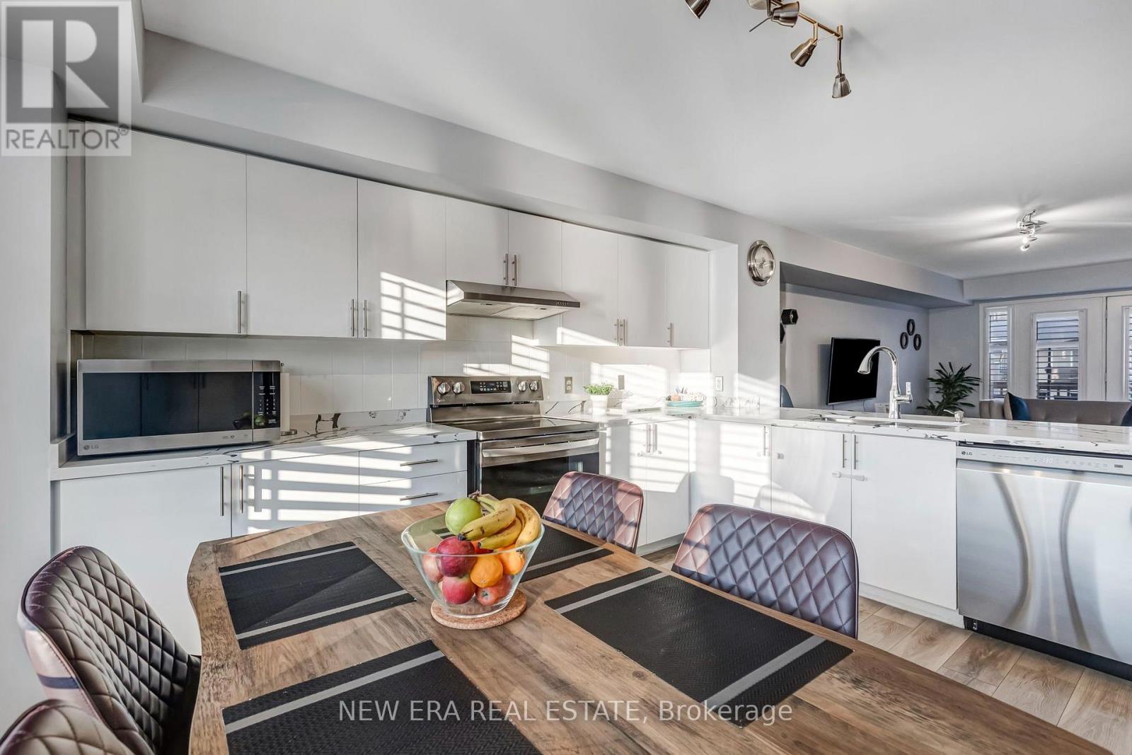 60 - 3056 EGLINTON AVENUE W