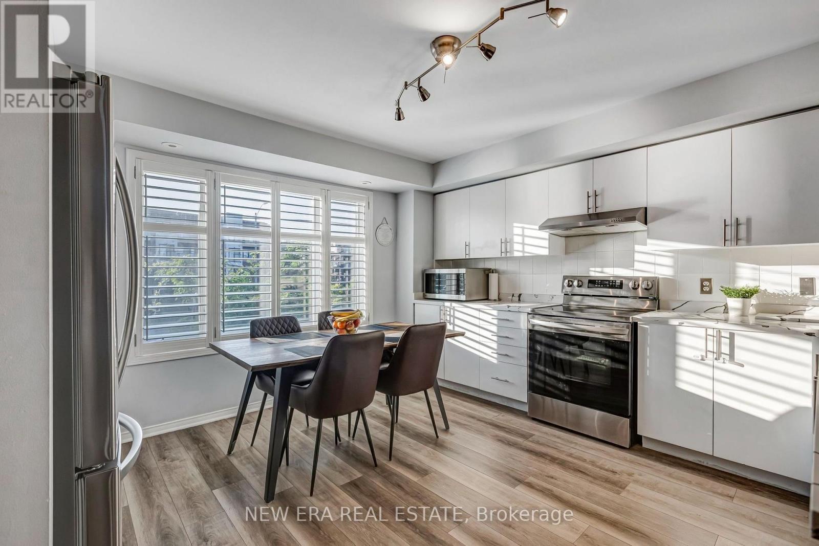 60 - 3056 EGLINTON AVENUE W