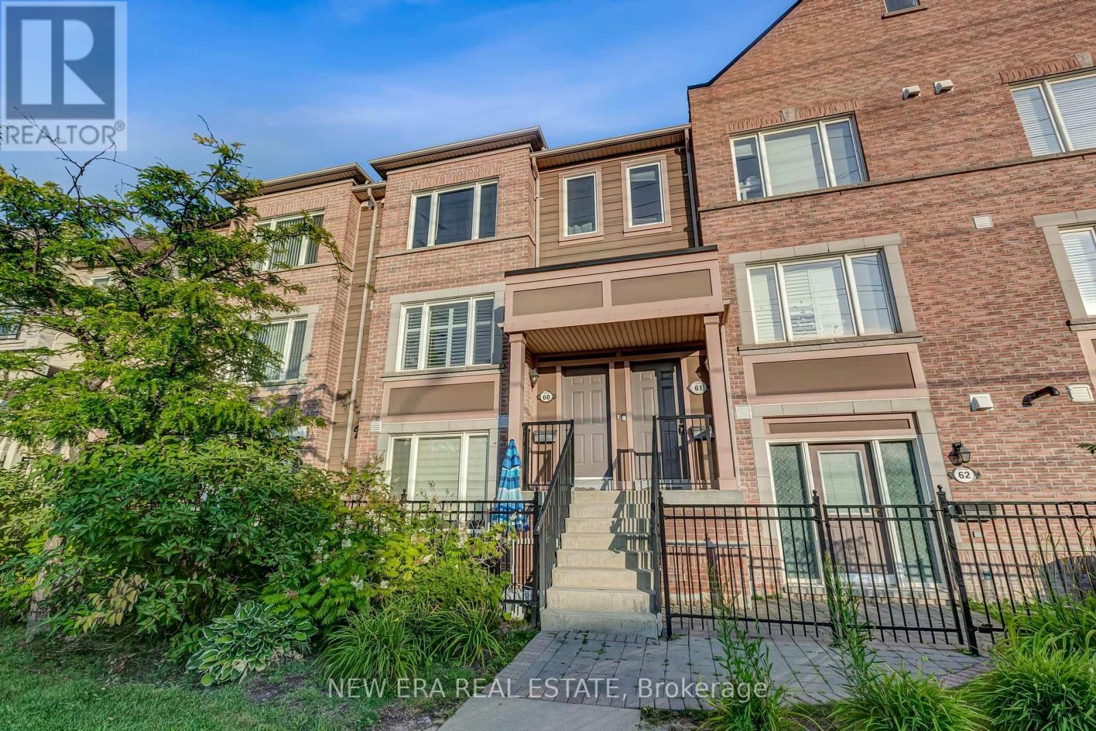 60 - 3056 EGLINTON AVENUE W