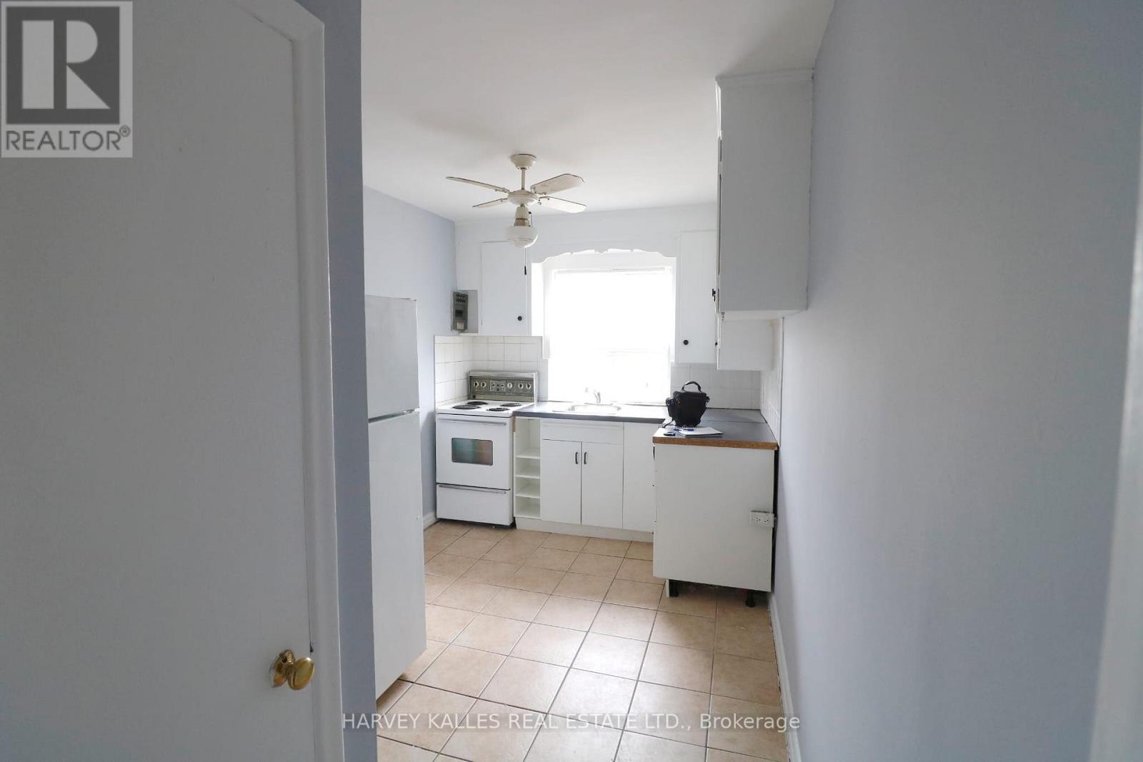 10 - 2434 KEELE STREET