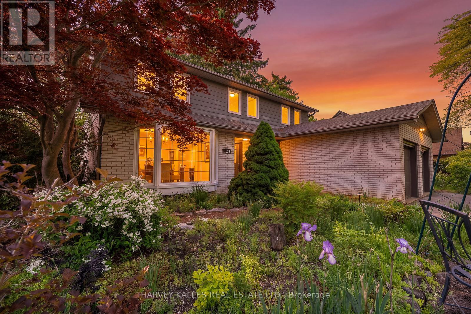 1033 FAIR BIRCH DRIVE