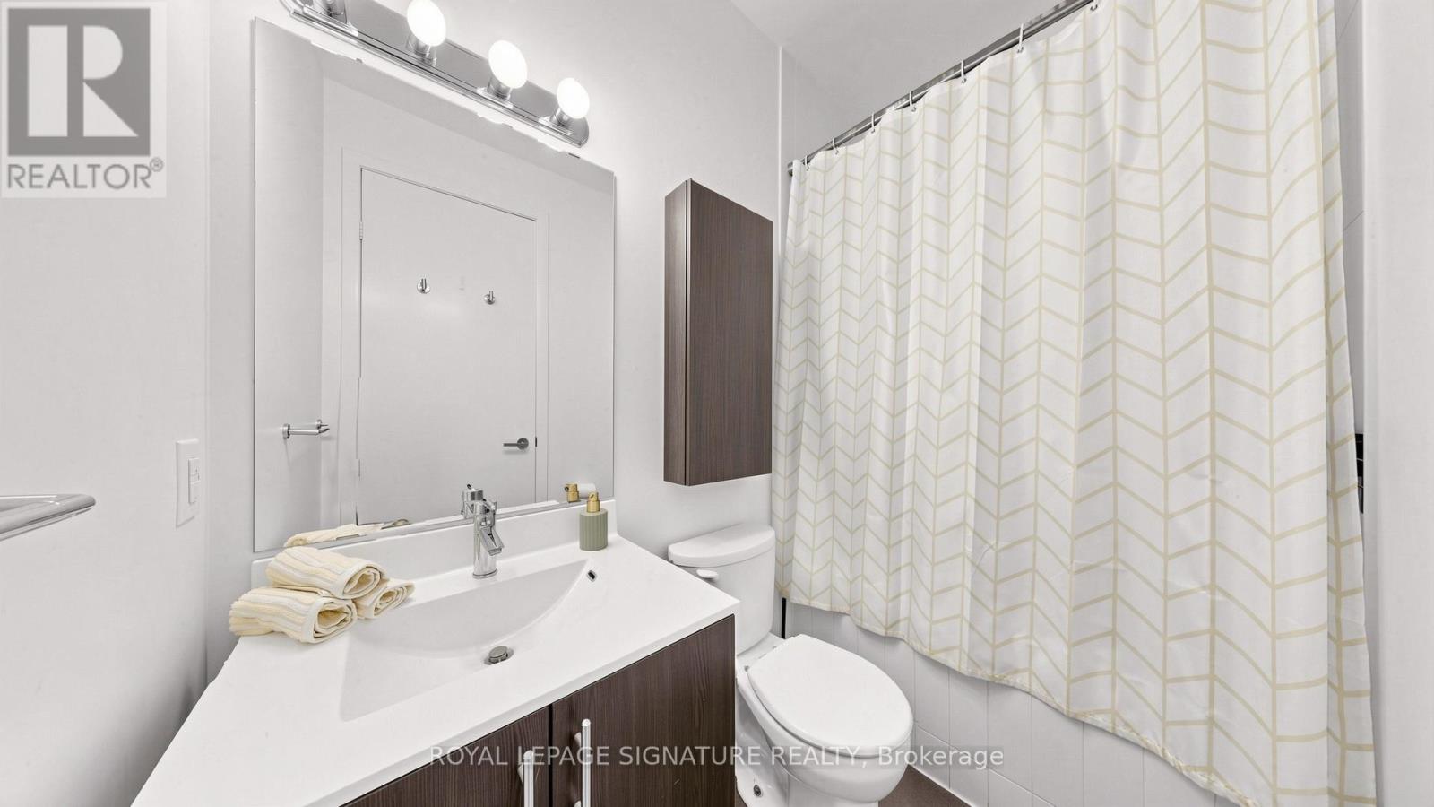 2524 - 165 LEGION ROAD