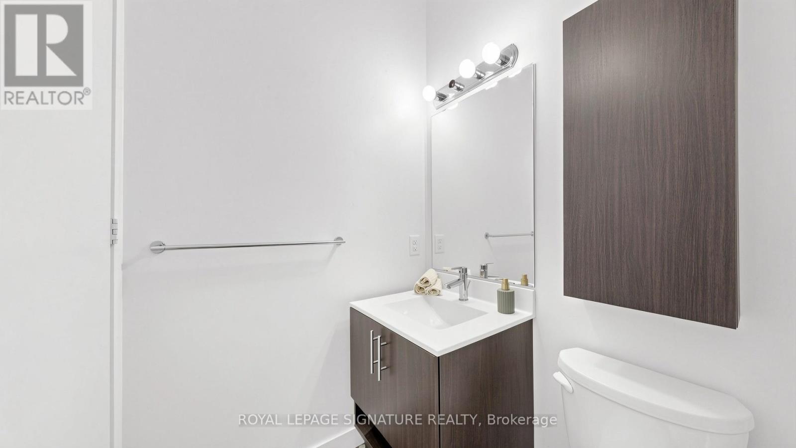 2524 - 165 LEGION ROAD