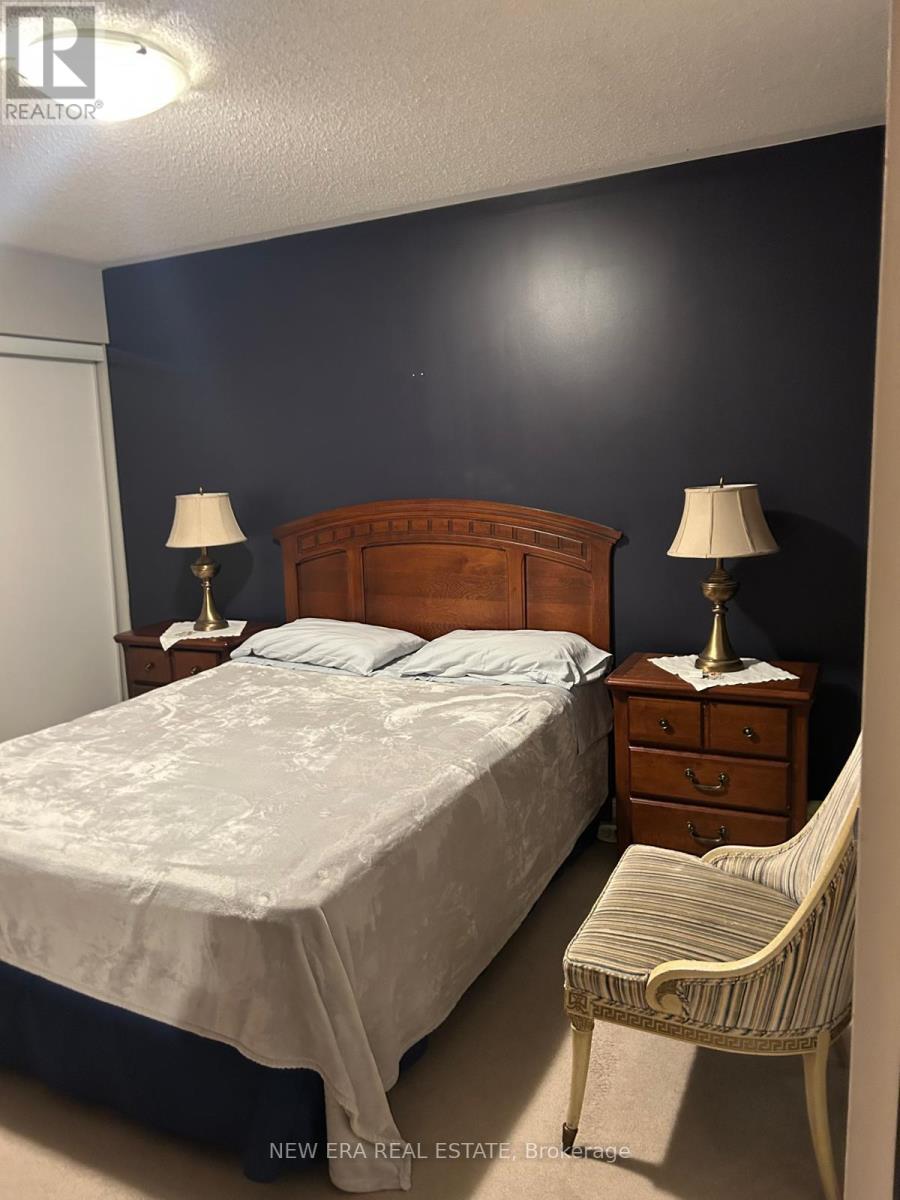 225 SCHREYER CRESCENT