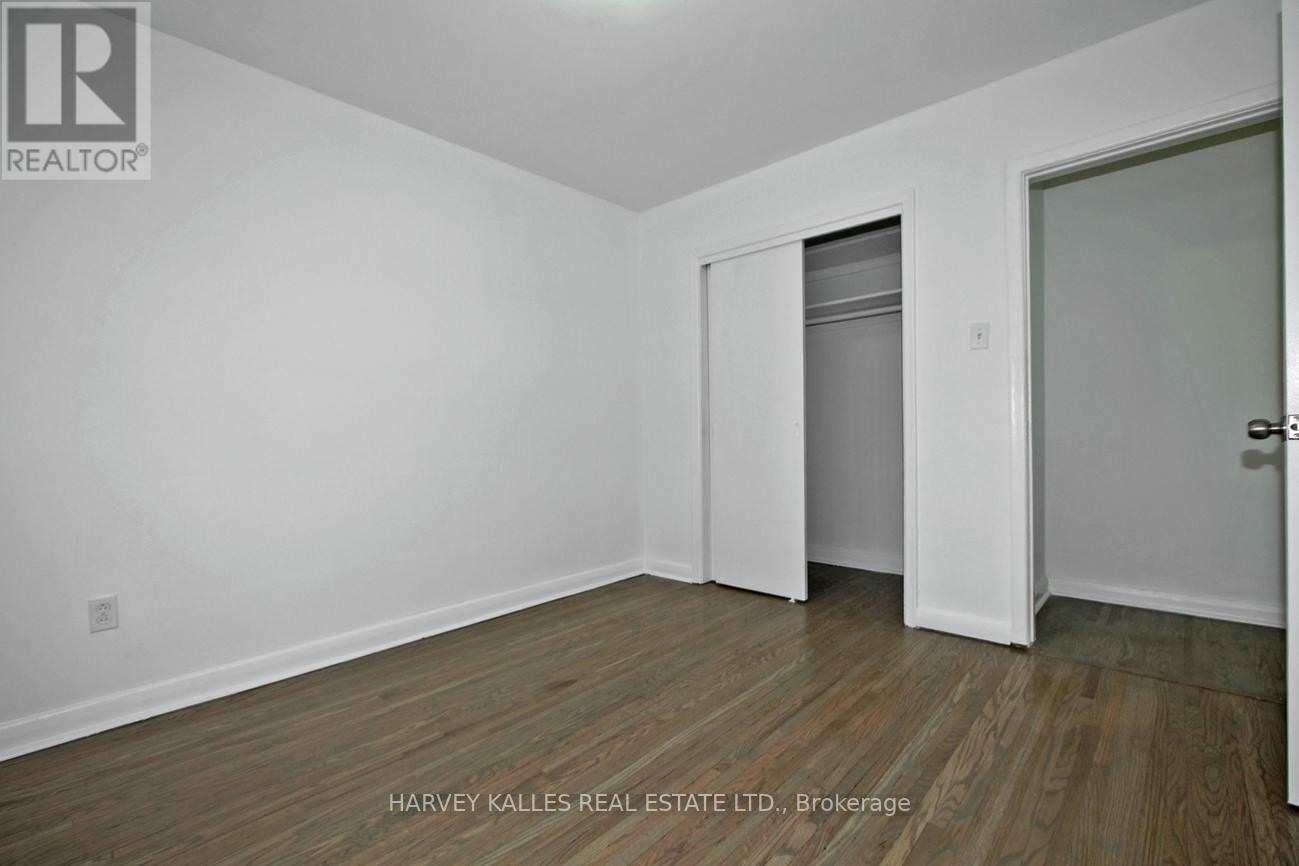 UNIT B - 149 KITCHENER AVENUE