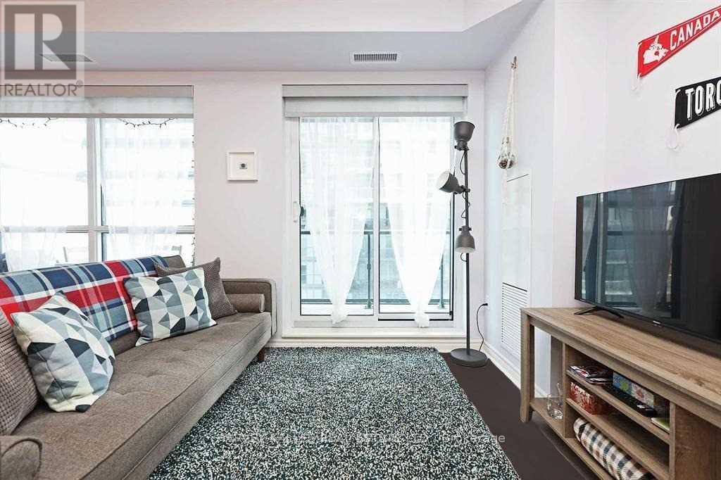 1518 - 39 ANNIE CRAIG DRIVE
