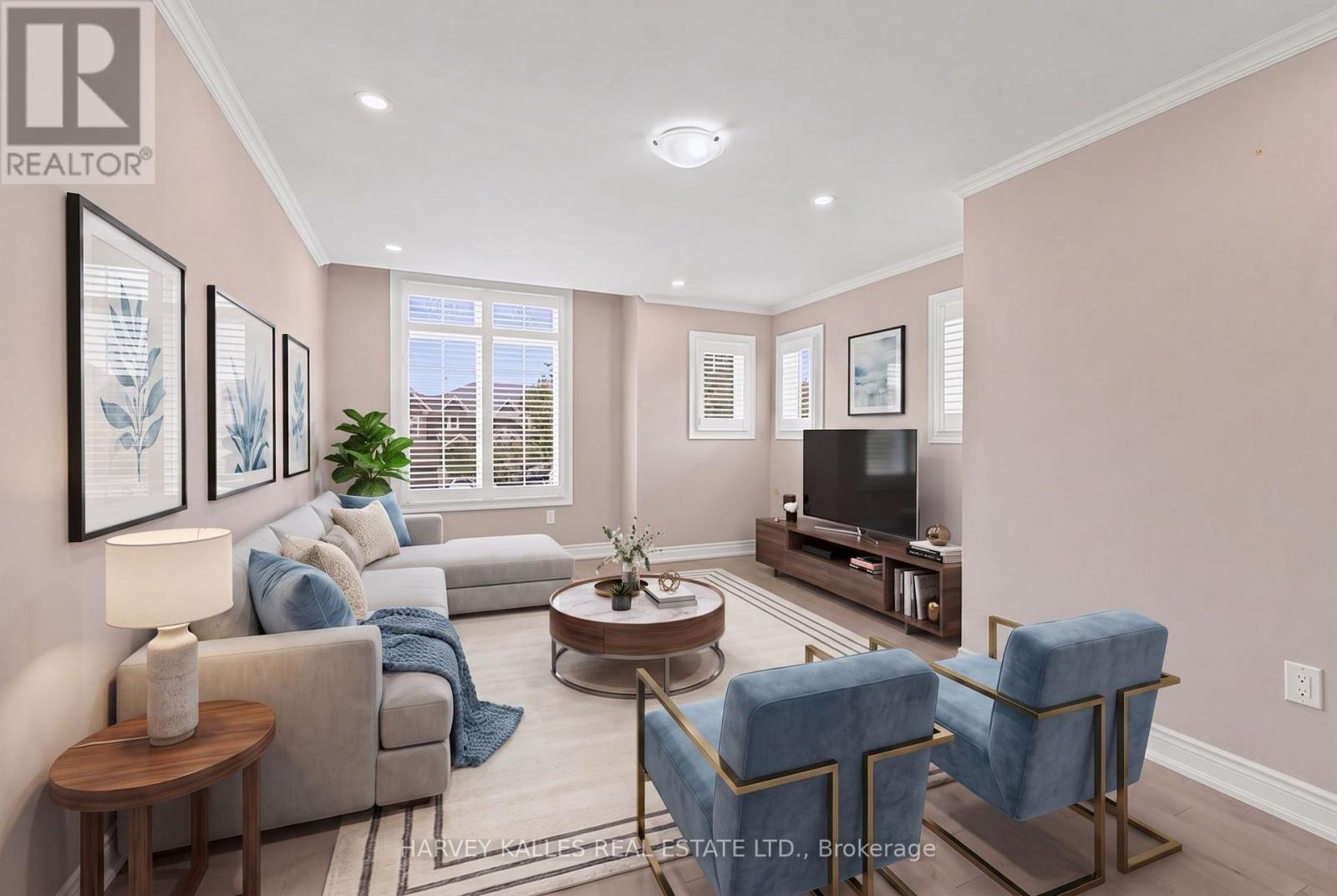 2033 REDSTONE CRESCENT