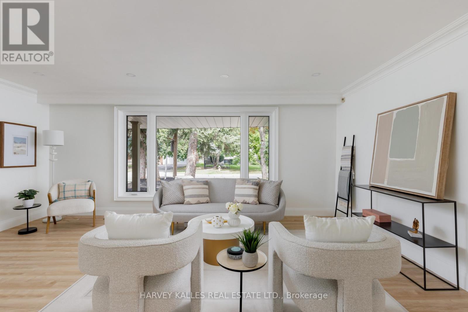 215 EDENBRIDGE DRIVE