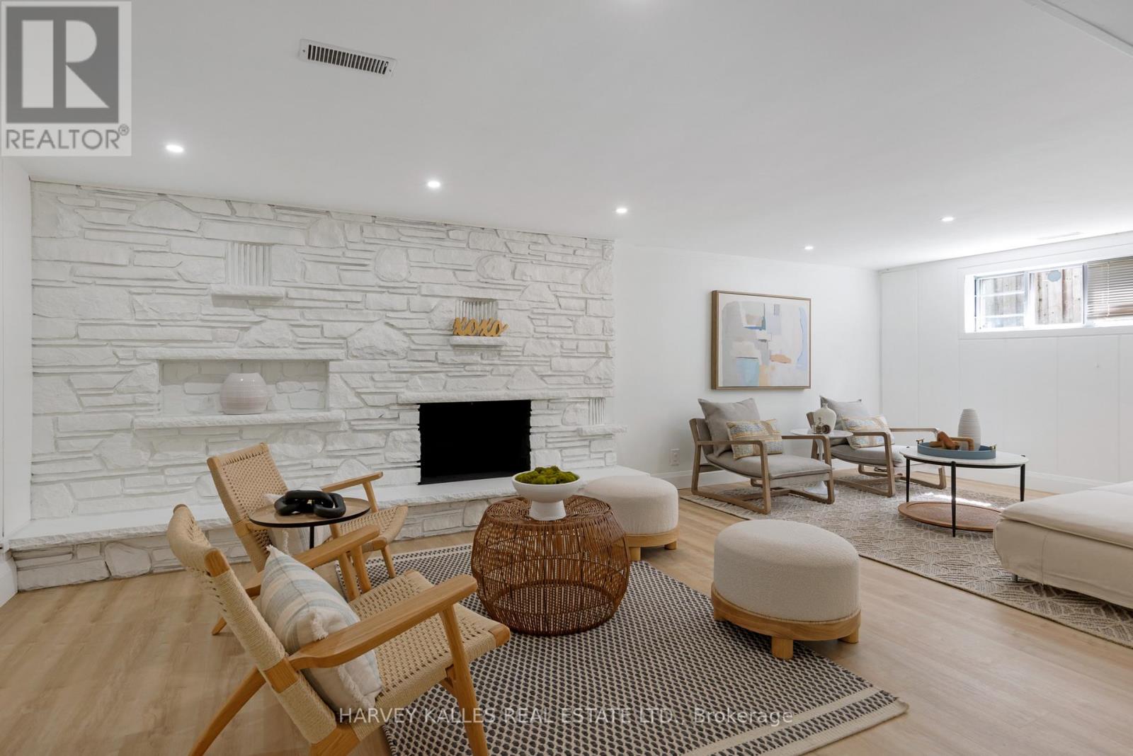 215 EDENBRIDGE DRIVE