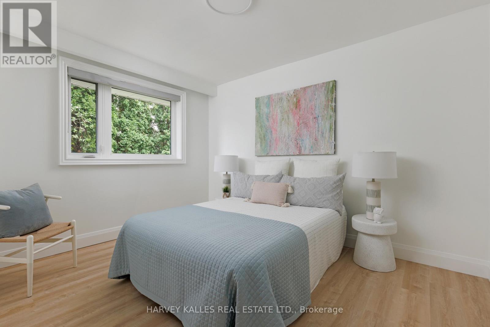 215 EDENBRIDGE DRIVE