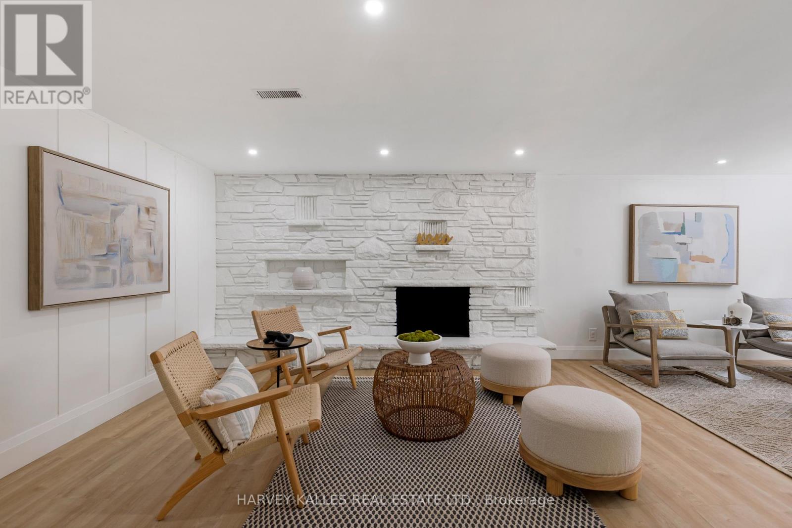 215 EDENBRIDGE DRIVE
