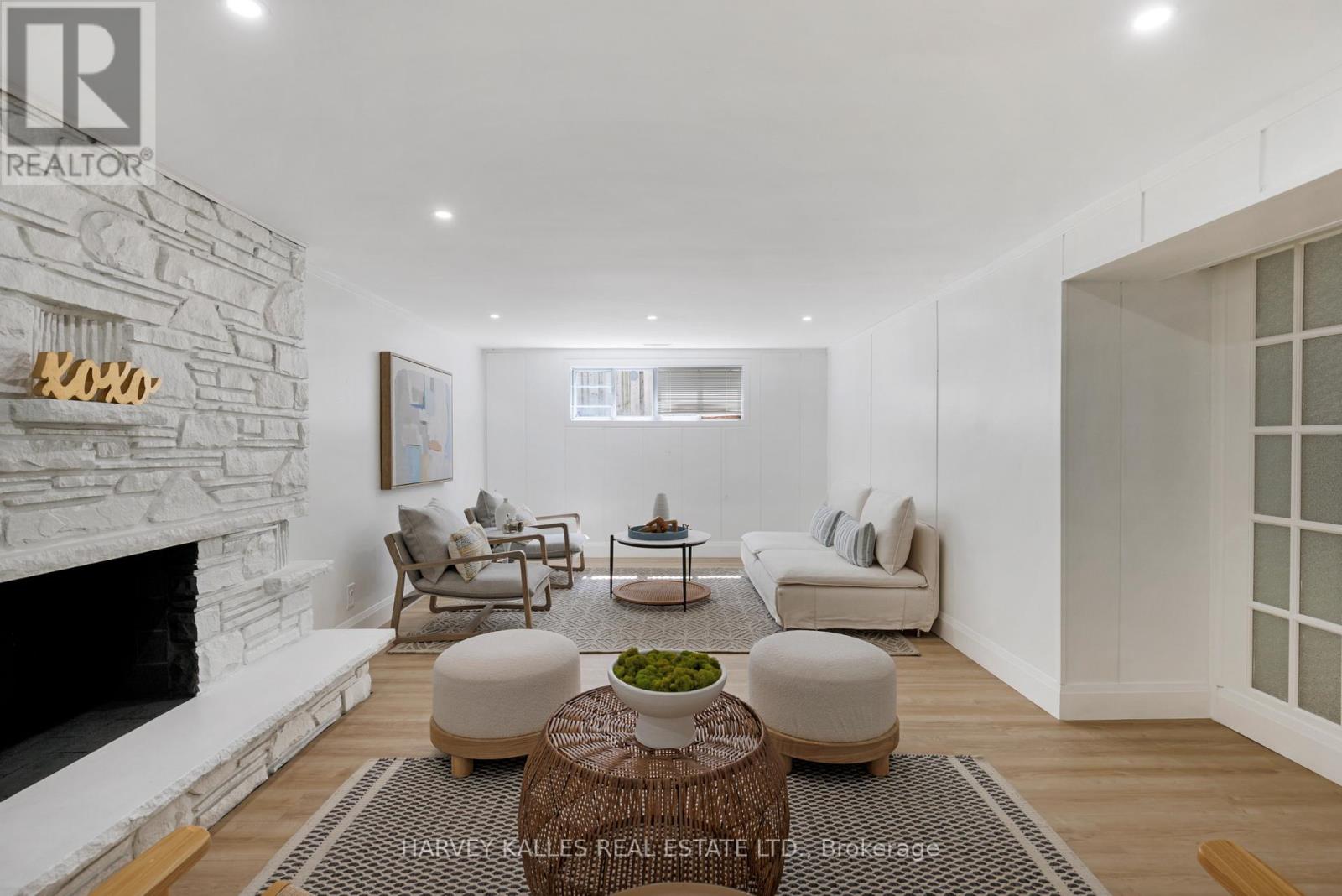 215 EDENBRIDGE DRIVE