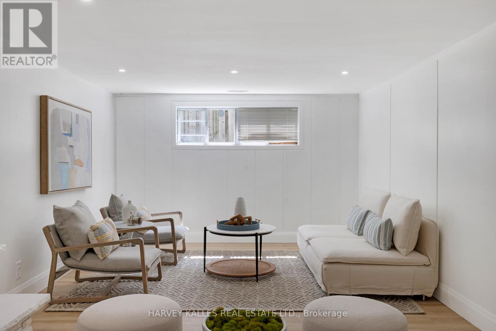 215 EDENBRIDGE DRIVE
