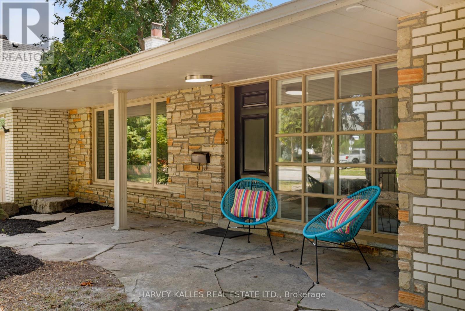 215 EDENBRIDGE DRIVE