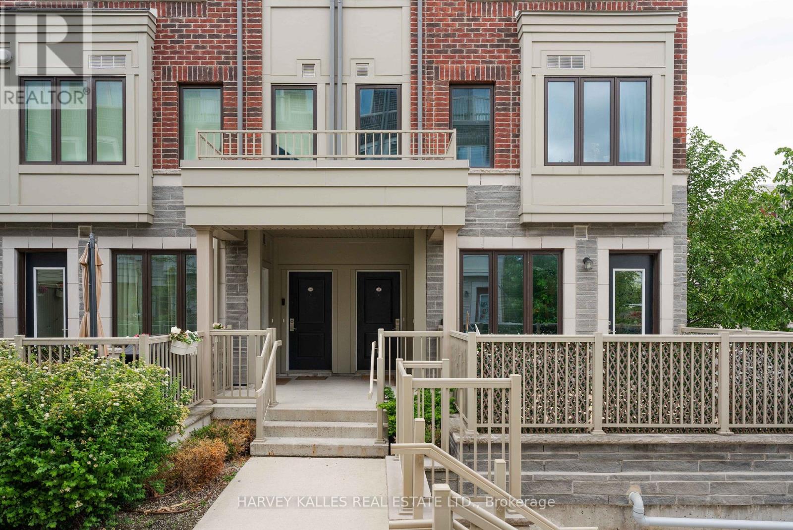 35 - 85 EASTWOOD PARK GARDENS