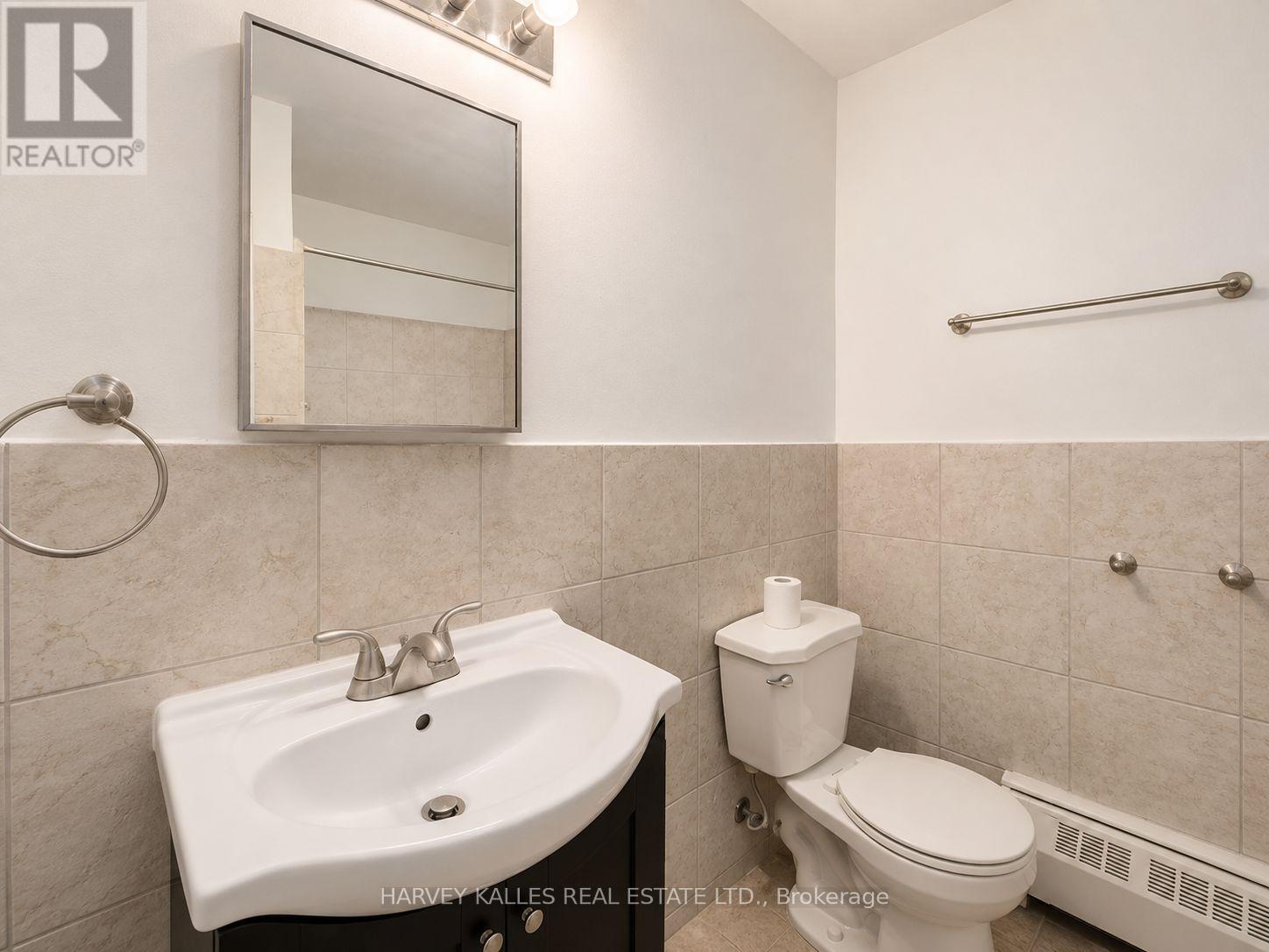 305 - 80 BLACKFRIAR AVENUE