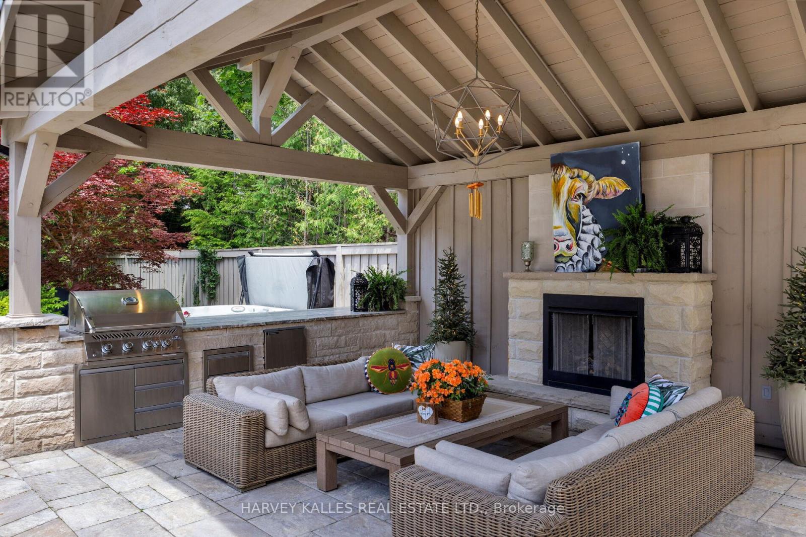 66 THORNCREST ROAD