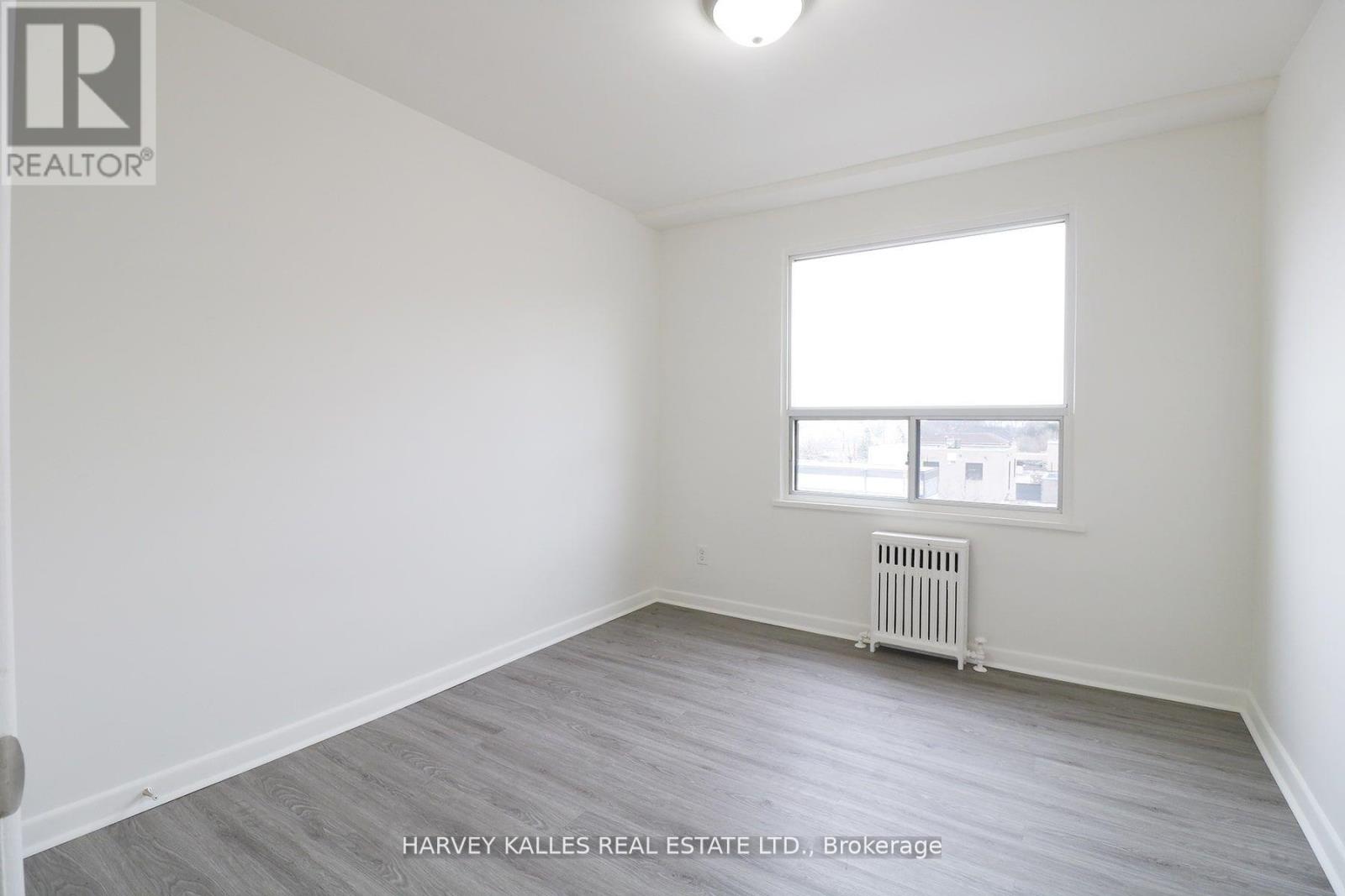 209 - 500 GILBERT AVENUE