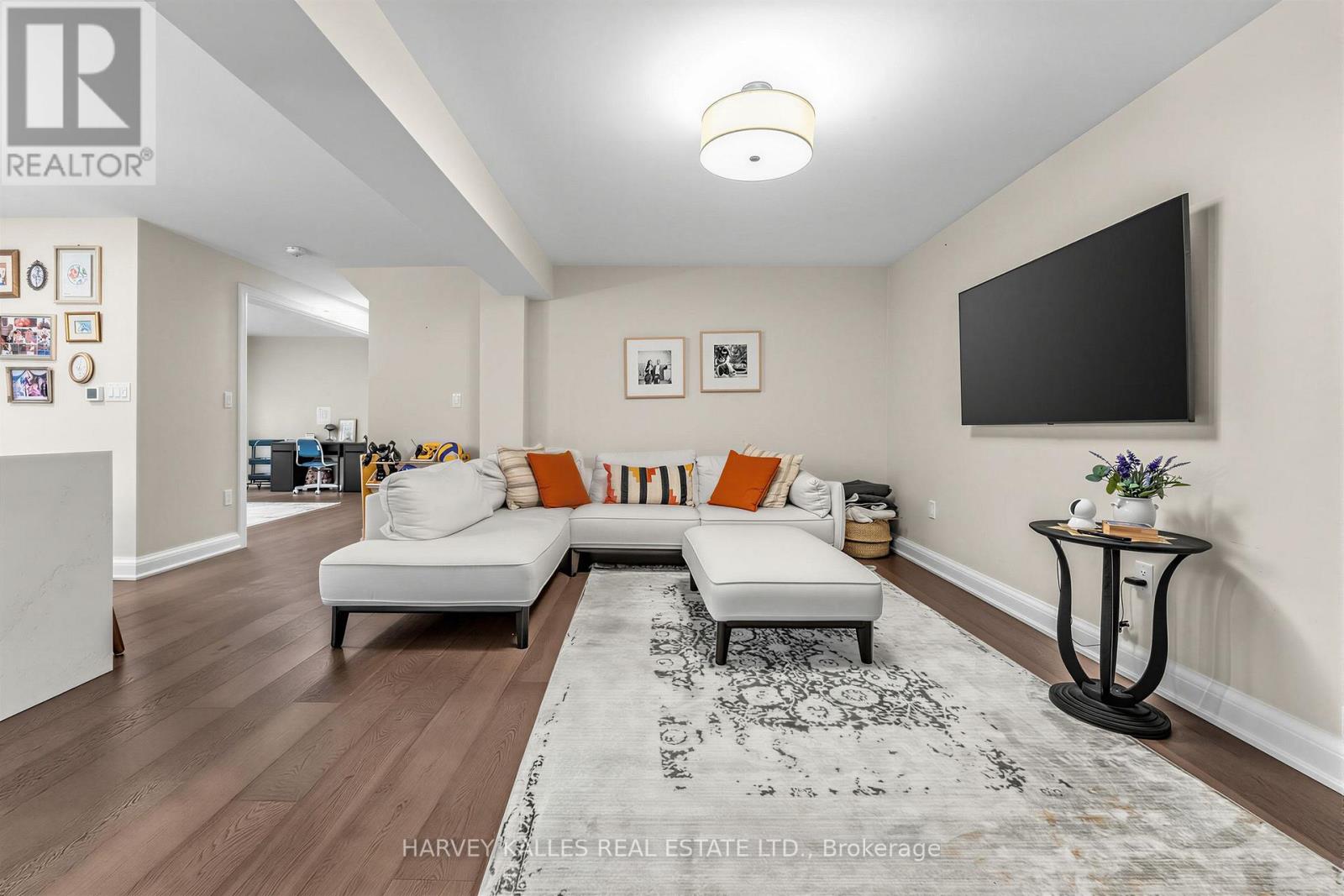 3501 COPERNICUS DRIVE