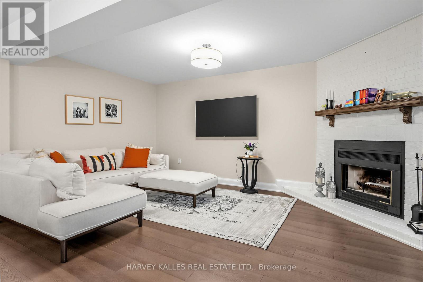 3501 COPERNICUS DRIVE