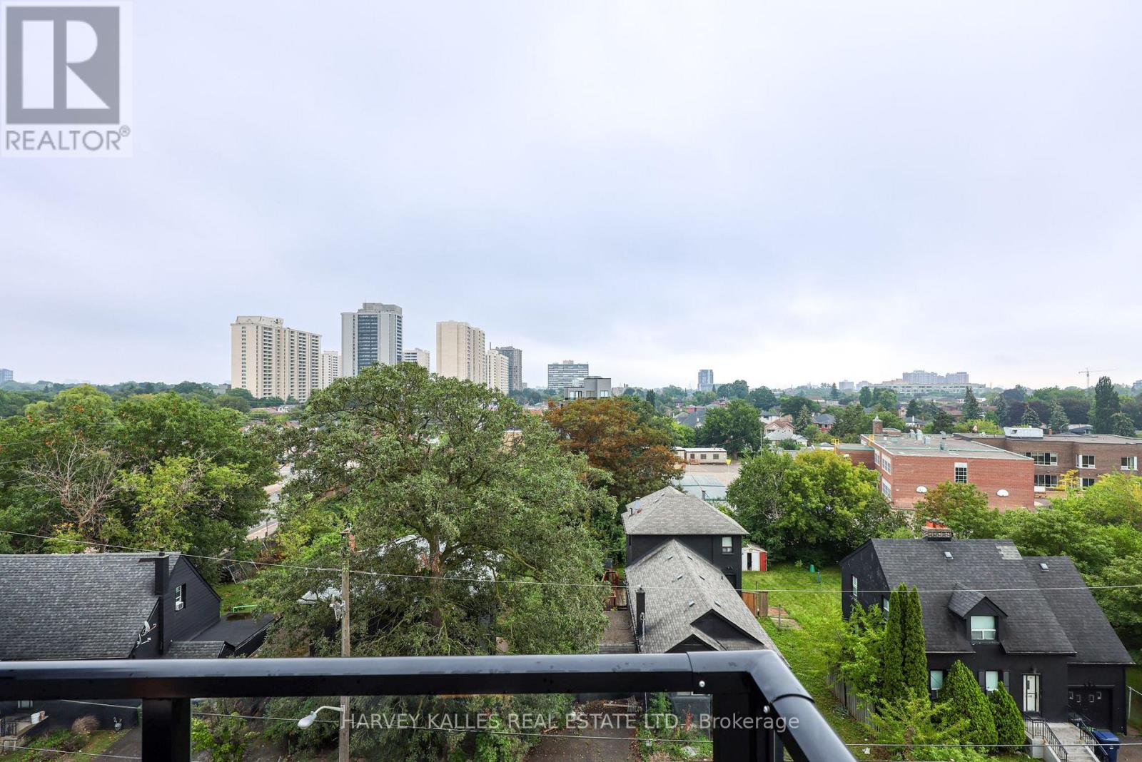 606 - 556 MARLEE AVENUE