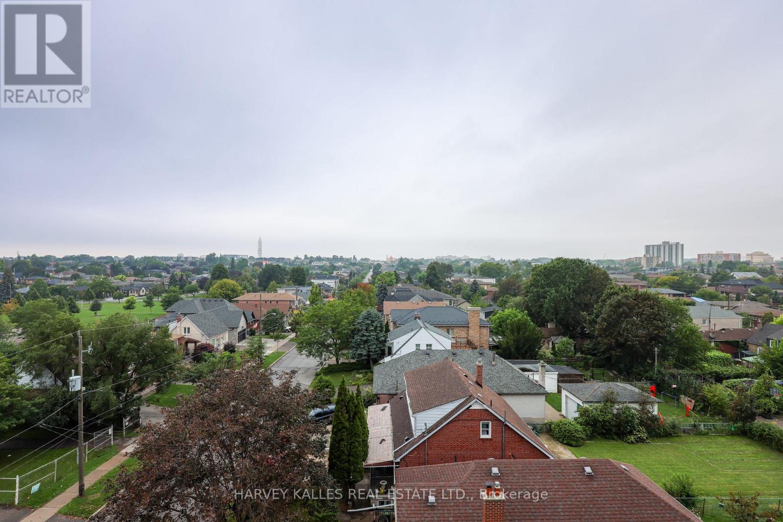 606 - 556 MARLEE AVENUE