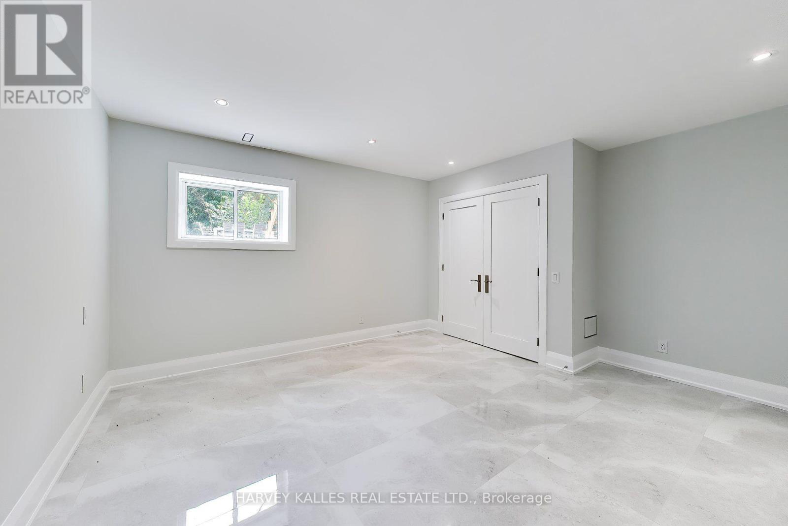 24 RAVENSCREST DRIVE