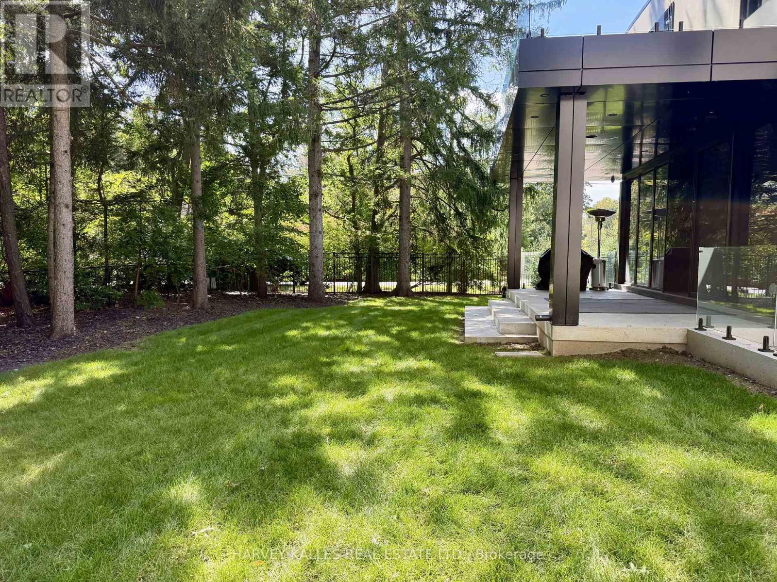 1654 BIRCHWOOD DRIVE
