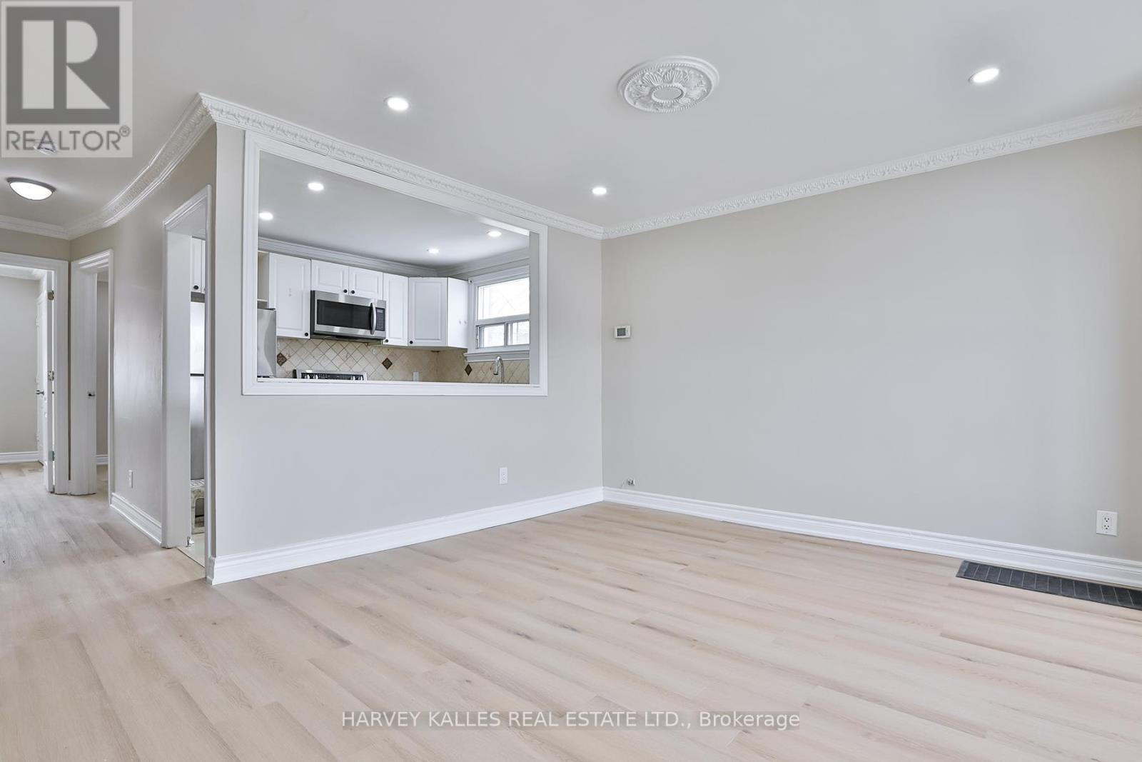1239 JANE STREET