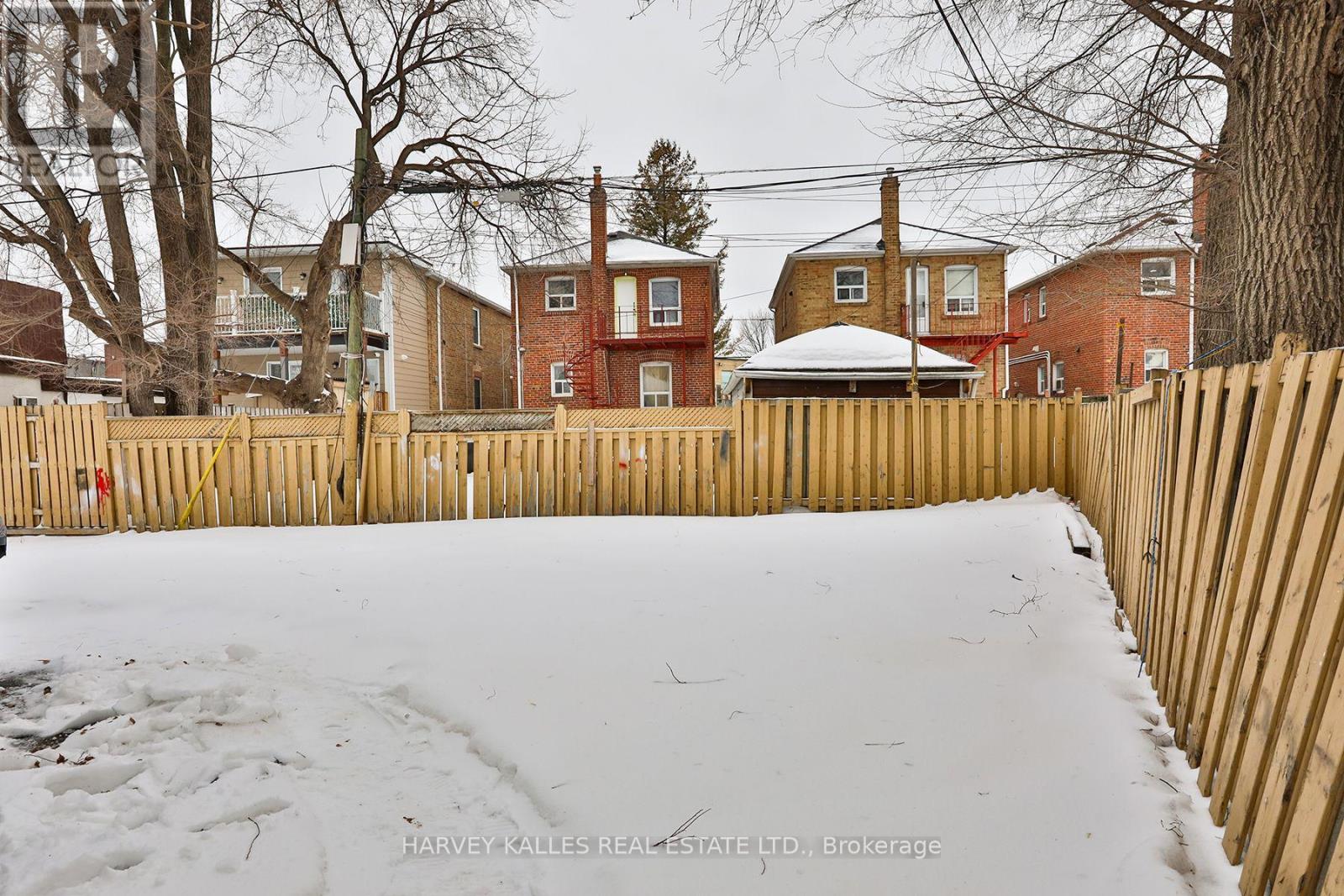 1239 JANE STREET