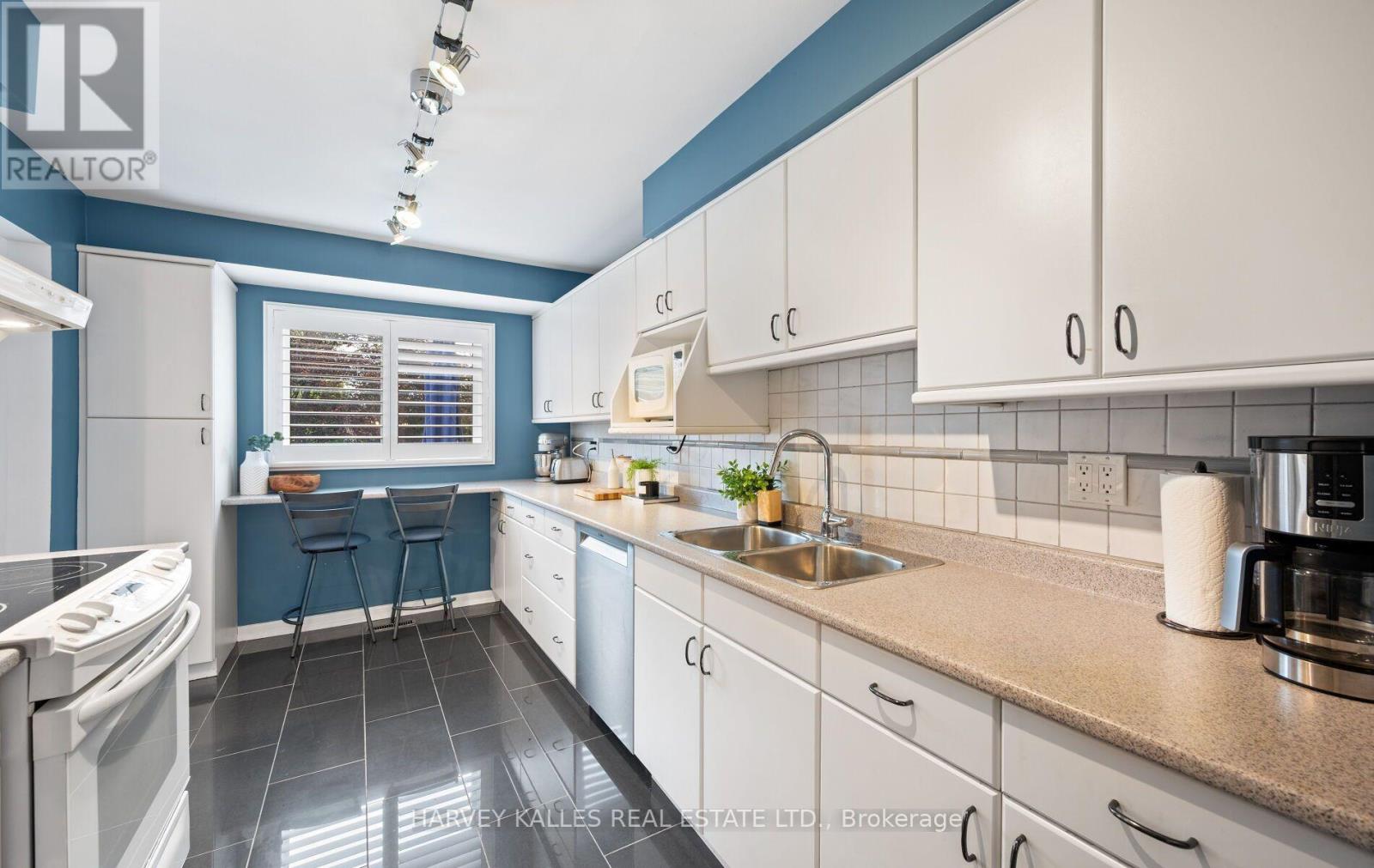 143 KINGSVIEW DRIVE