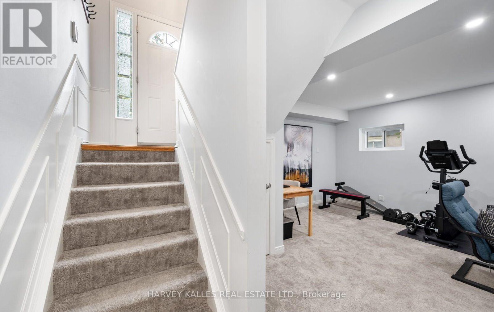 143 KINGSVIEW DRIVE
