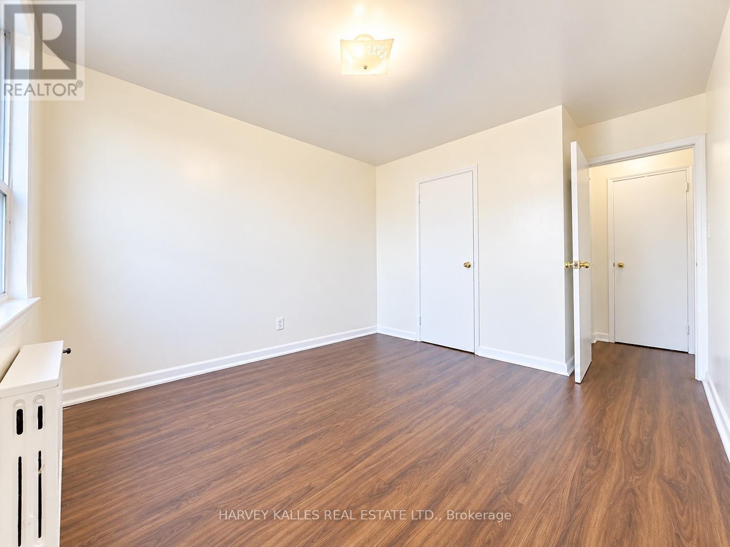402 - 1490 EGLINTON AVENUE W