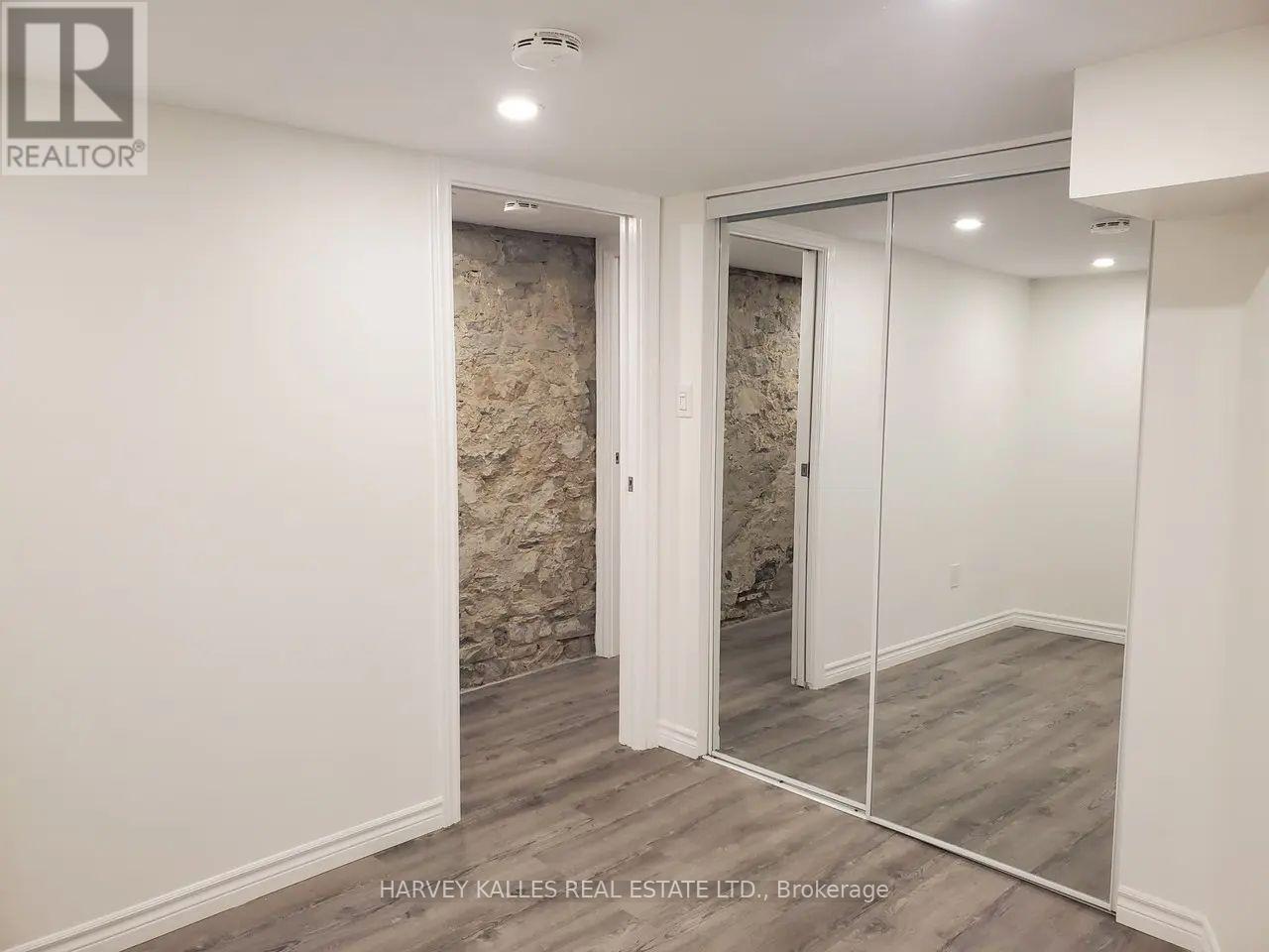MAIN - 1300 LANSDOWNE AVENUE