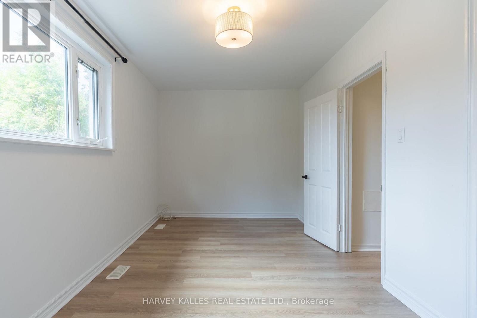 2258 BROOKHURST ROAD