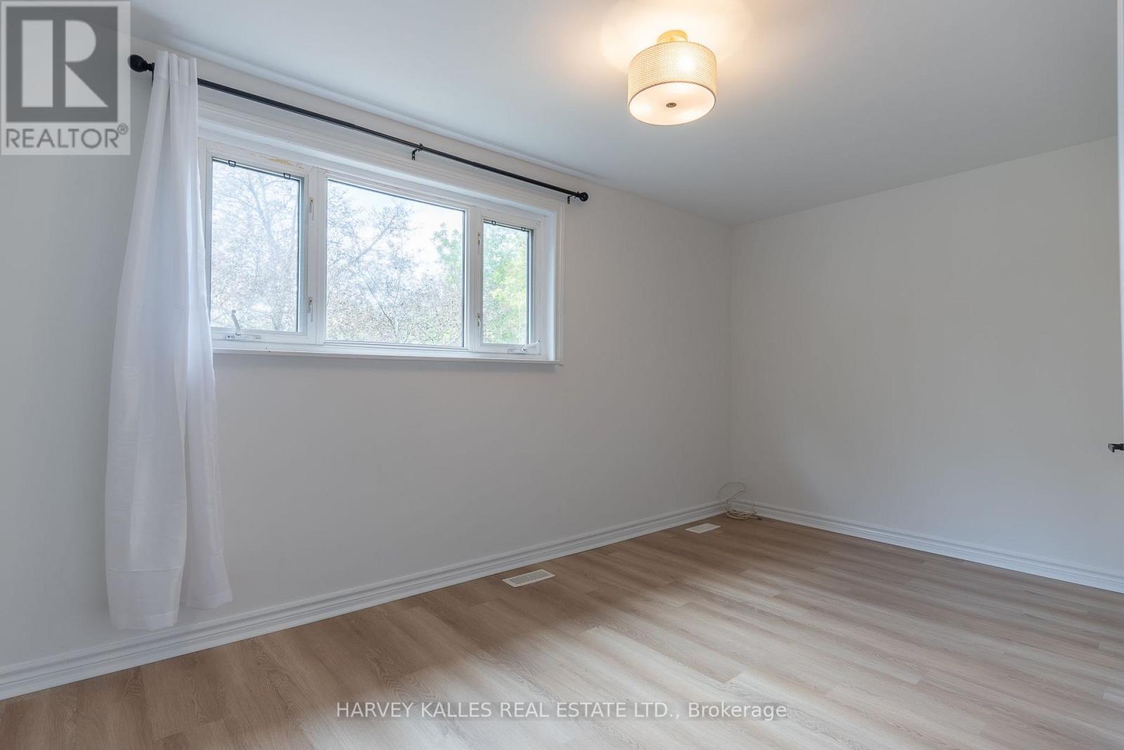 2258 BROOKHURST ROAD