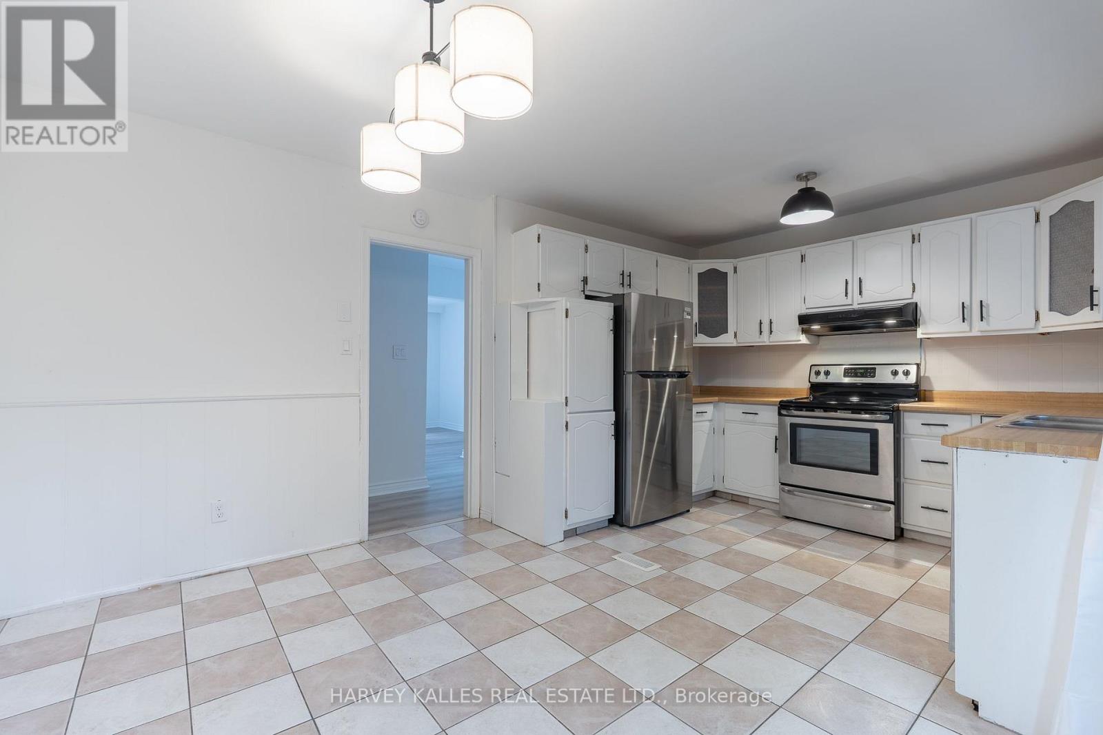 2258 BROOKHURST ROAD