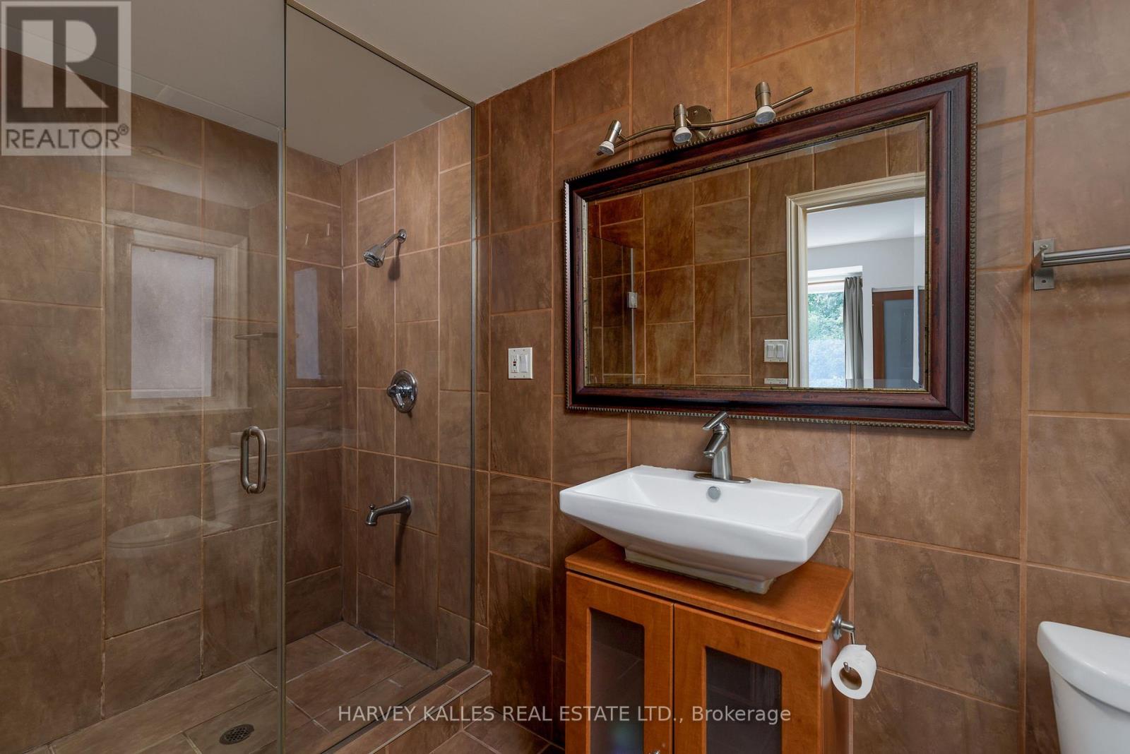 63 TWYFORD ROAD