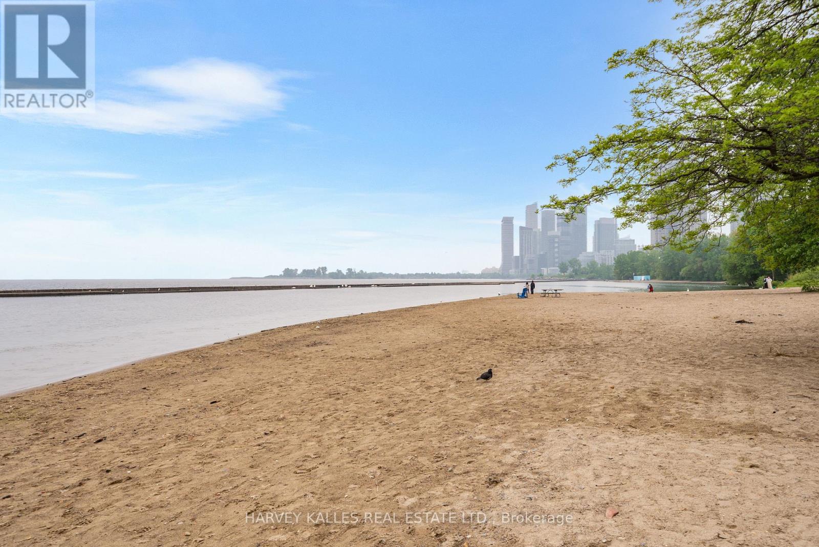 602 - 1910 LAKE SHORE BOULEVARD W