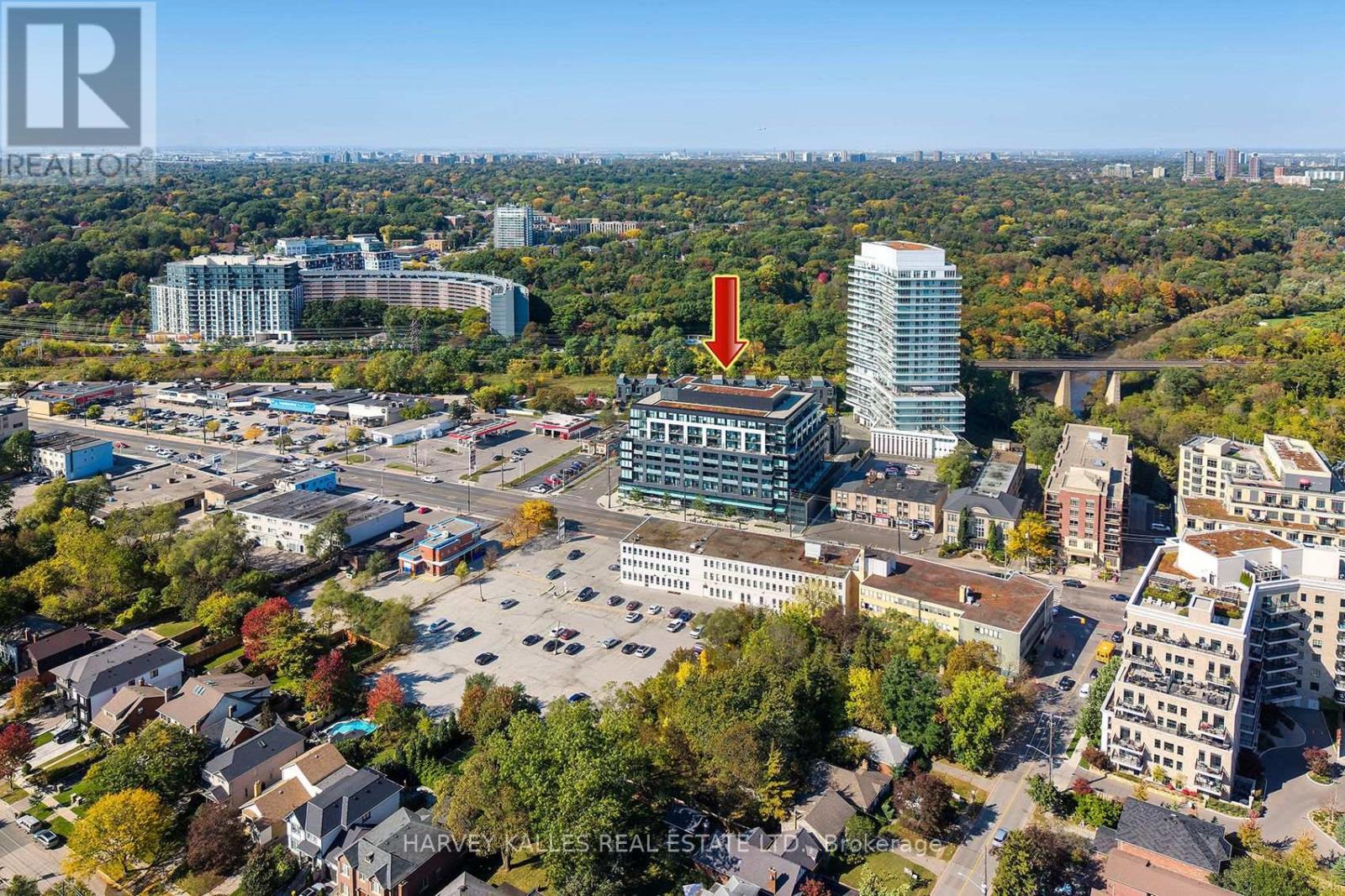 412 - 4208 DUNDAS STREET W