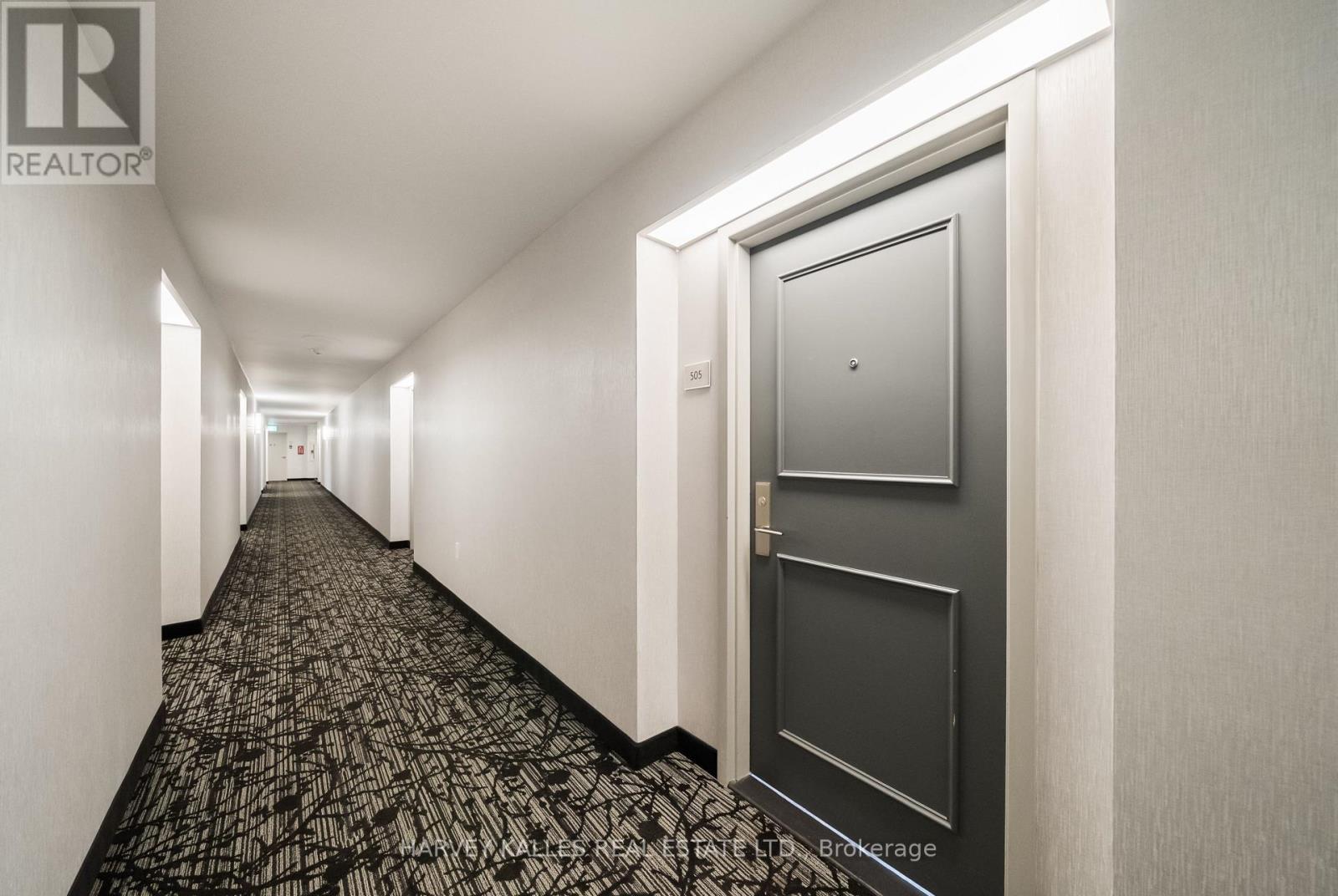 505 - 25 FAIRVIEW ROAD