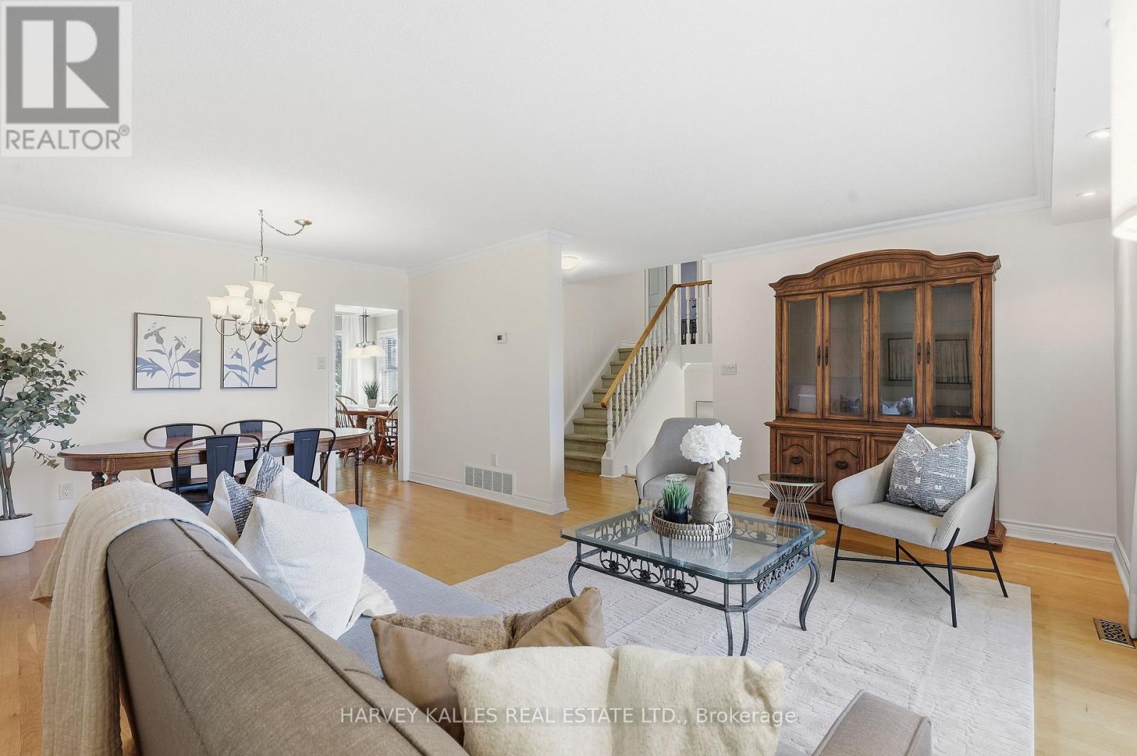 310 NEWLOVE DRIVE