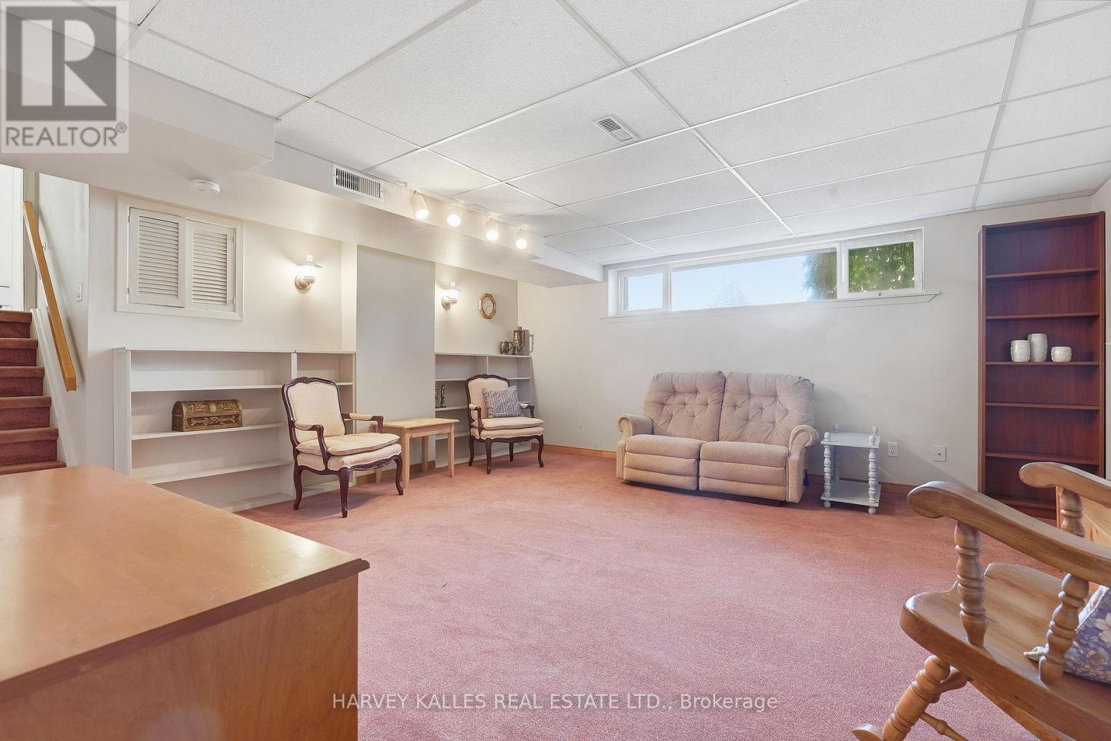 310 NEWLOVE DRIVE
