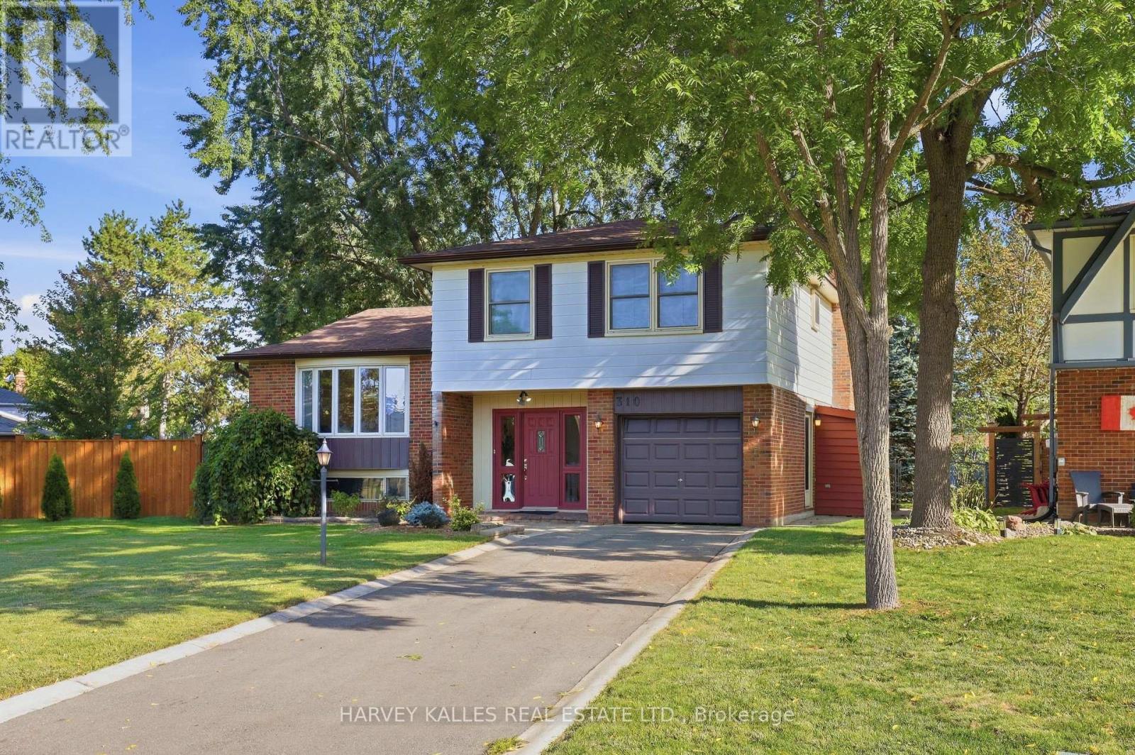 310 Newlove Drive Caledon Bolton East Ontario Ca L7e1z6 30328517