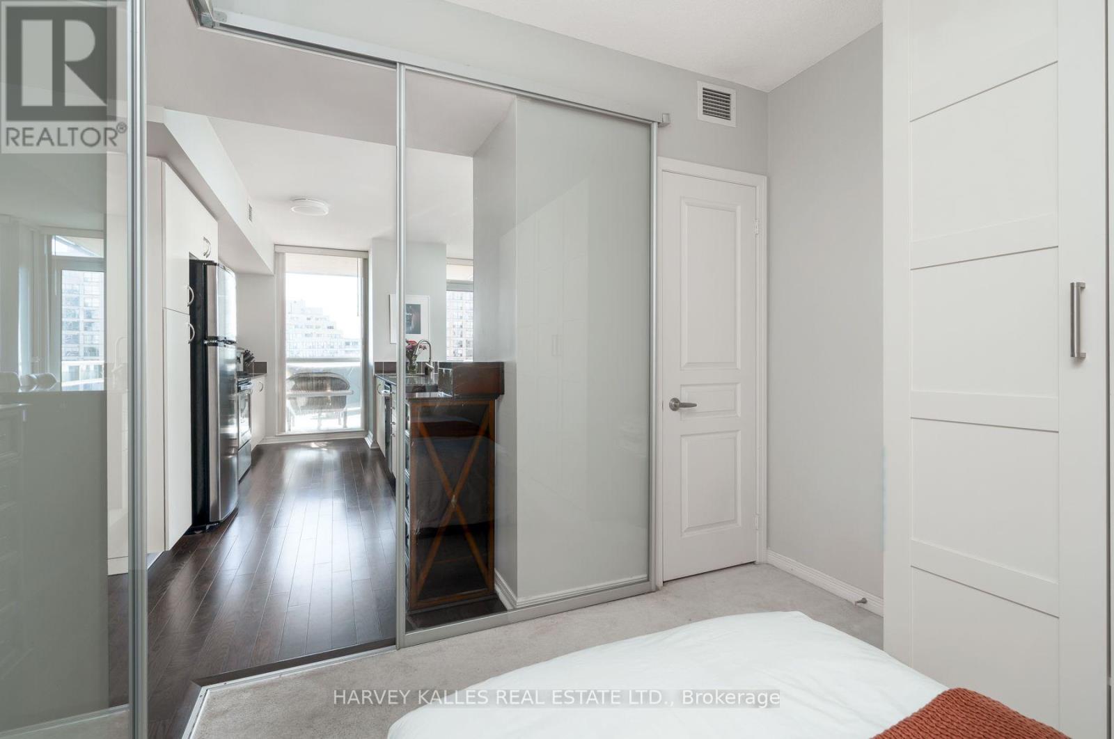 602 - 2230 LAKE SHORE BOULEVARD W