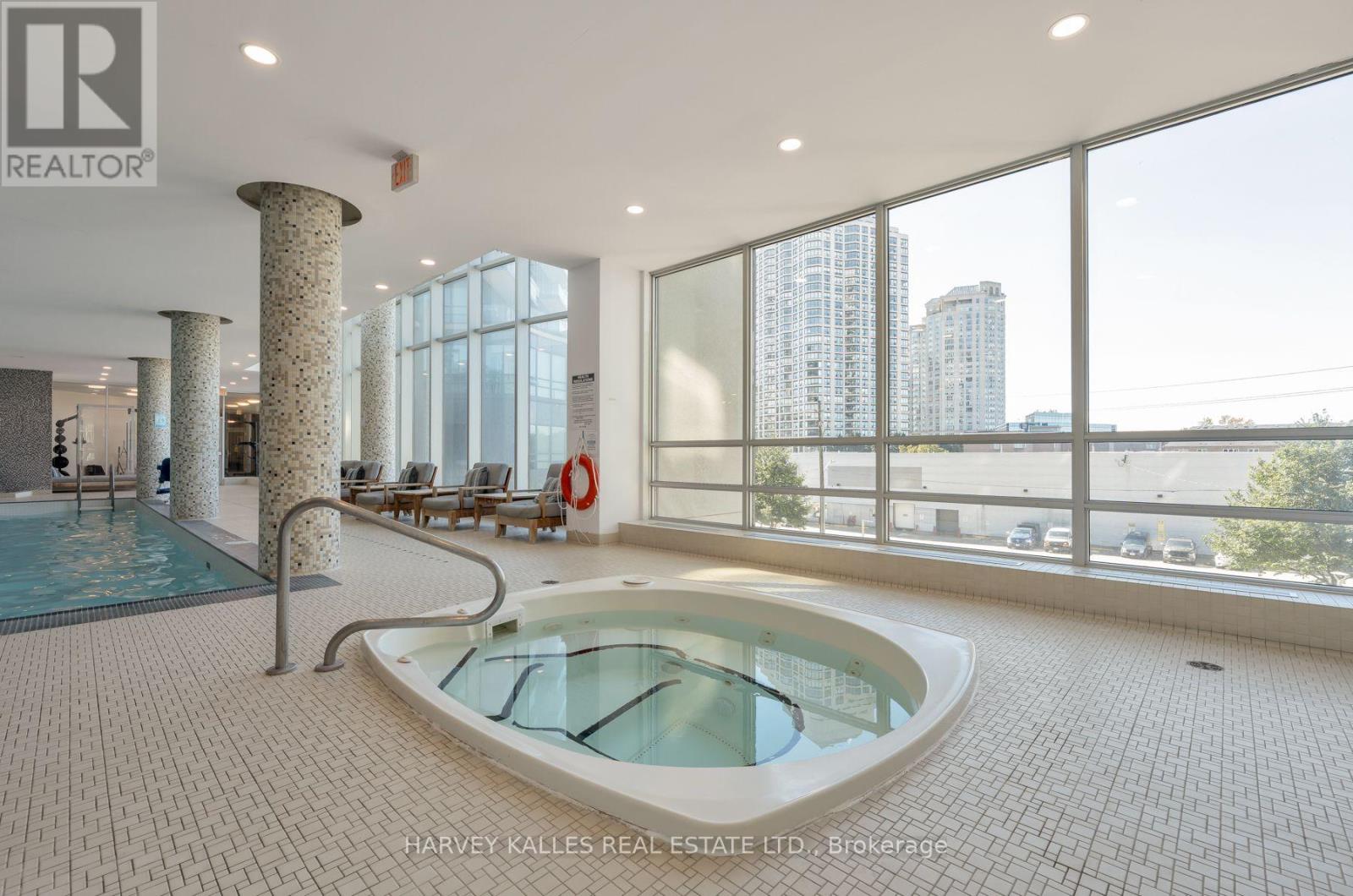 602 - 2230 LAKE SHORE BOULEVARD W