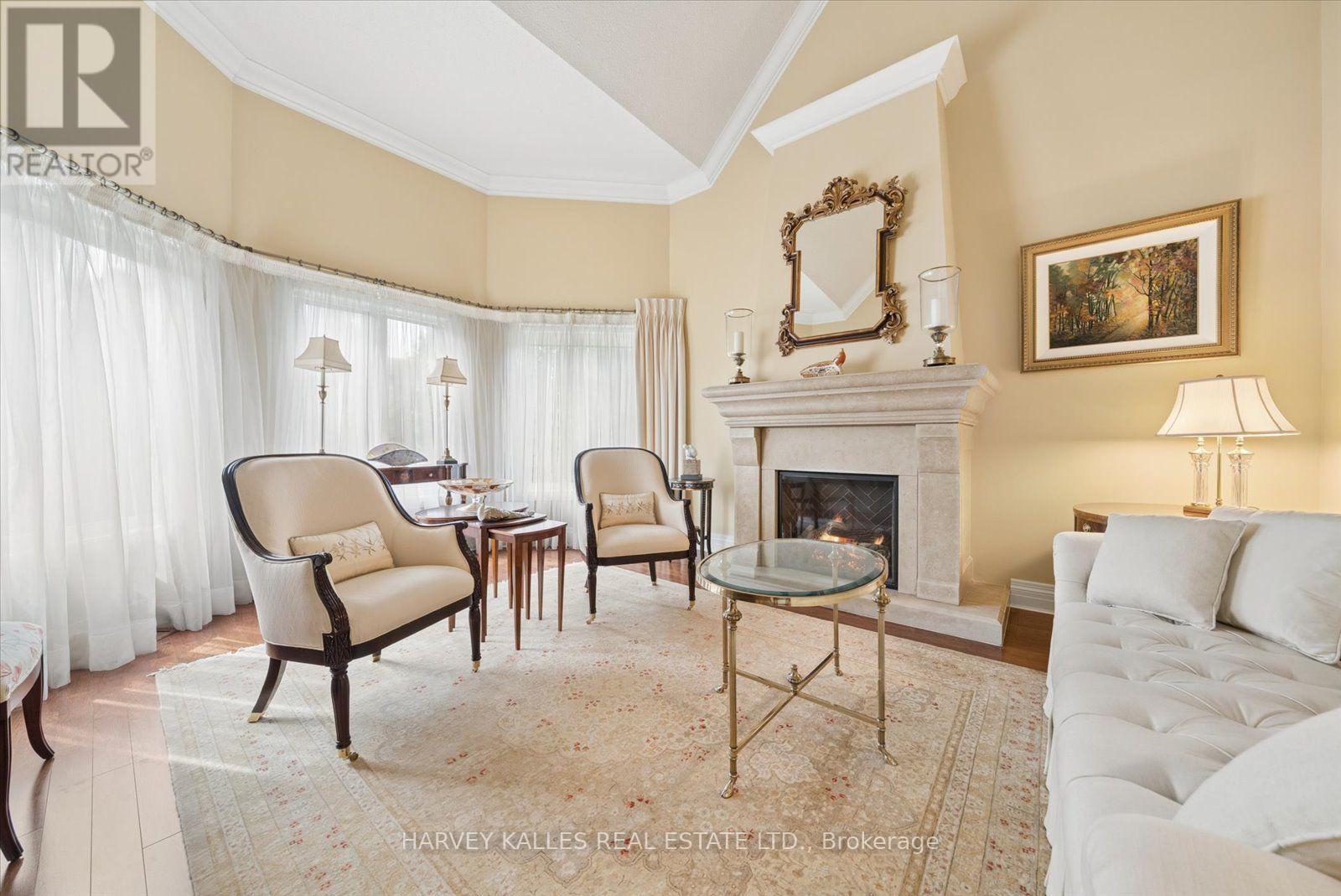 3685 ST. LAURENT COURT