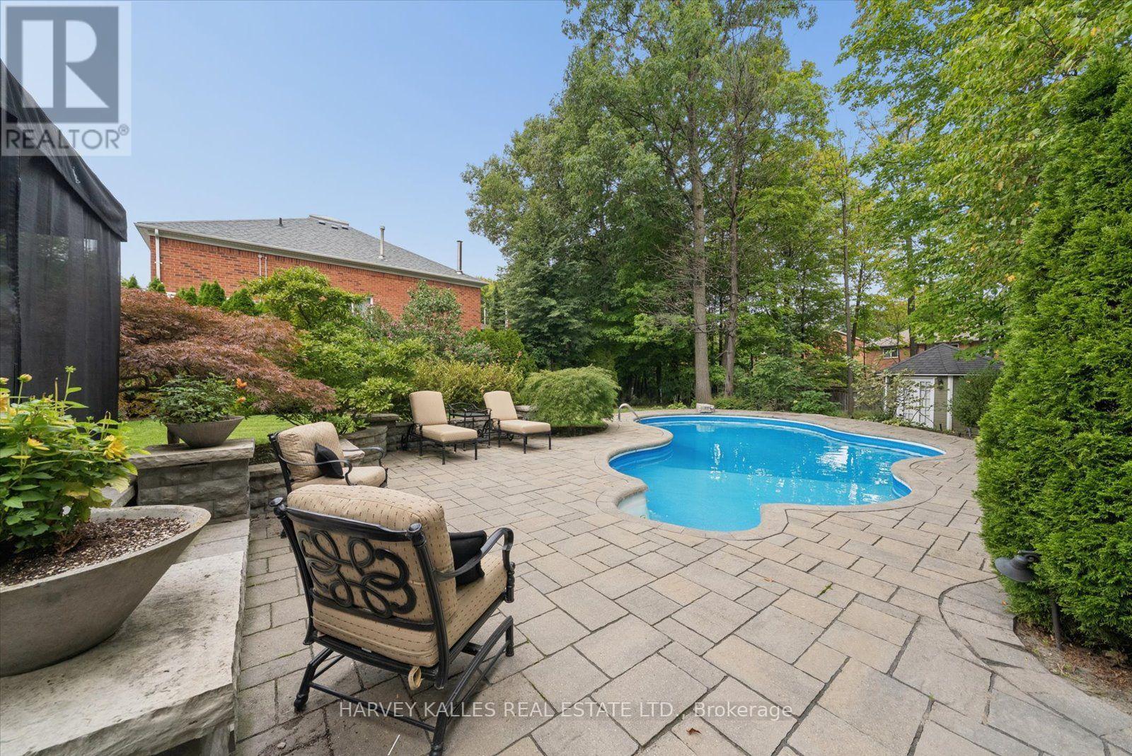 3685 ST. LAURENT COURT