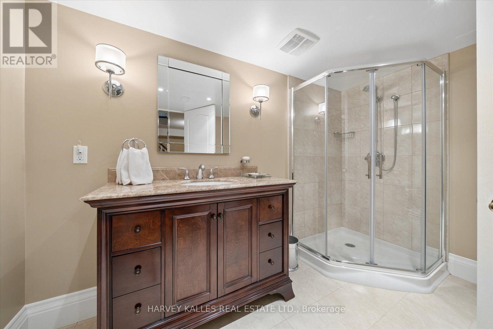 3685 ST. LAURENT COURT