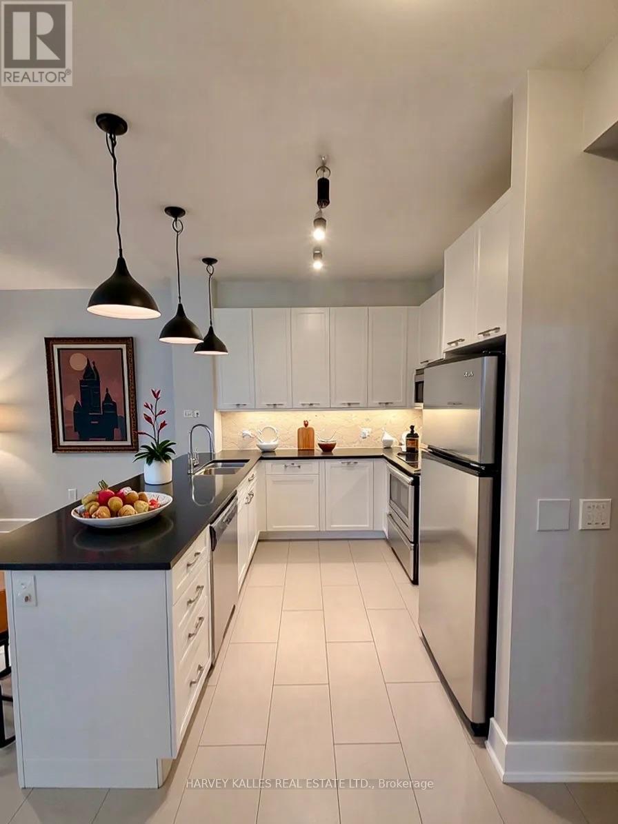405 - 2470 PRINCE MICHAEL DRIVE